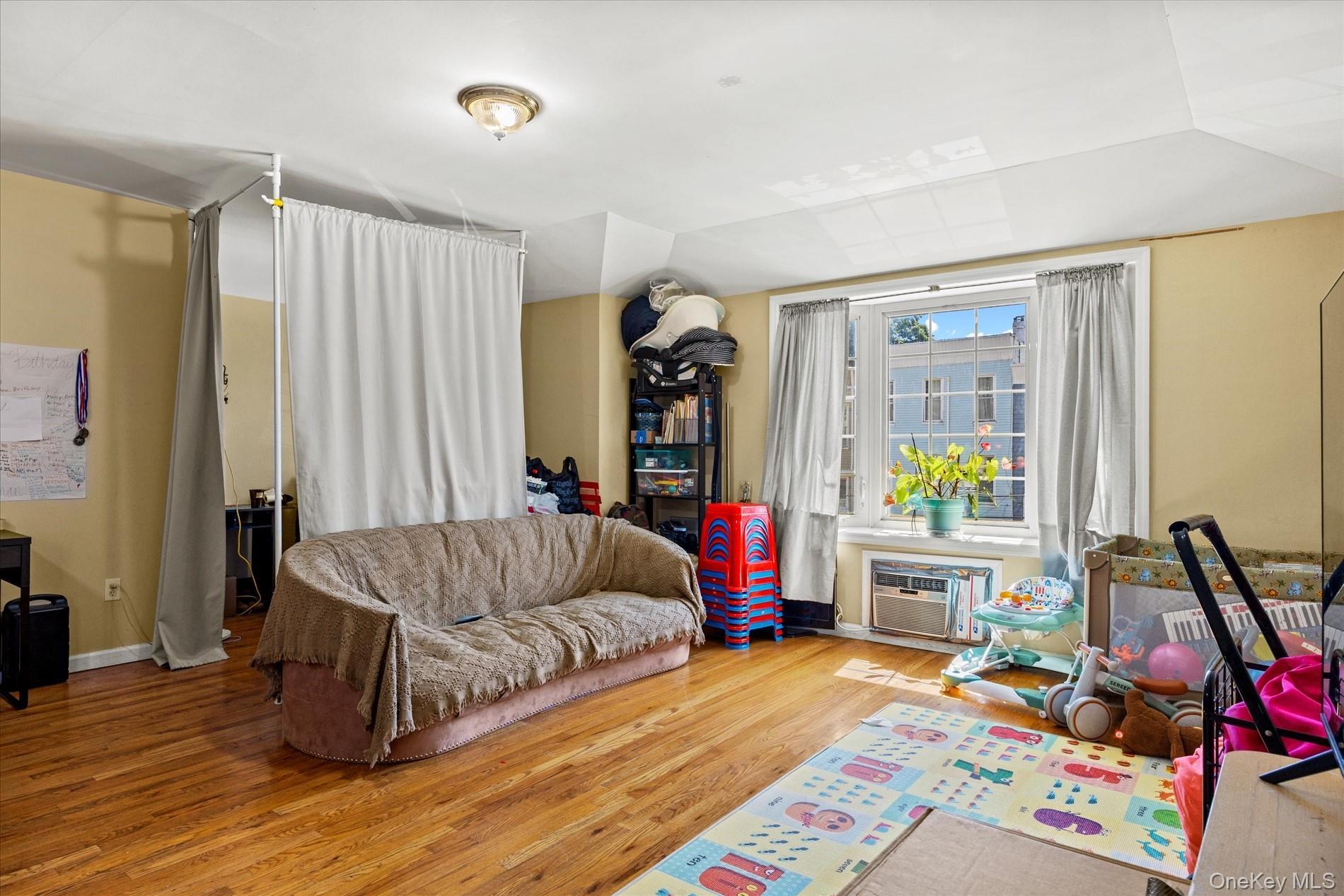 Single Family Logan  Brooklyn, NY 11208, MLS-1014572-16