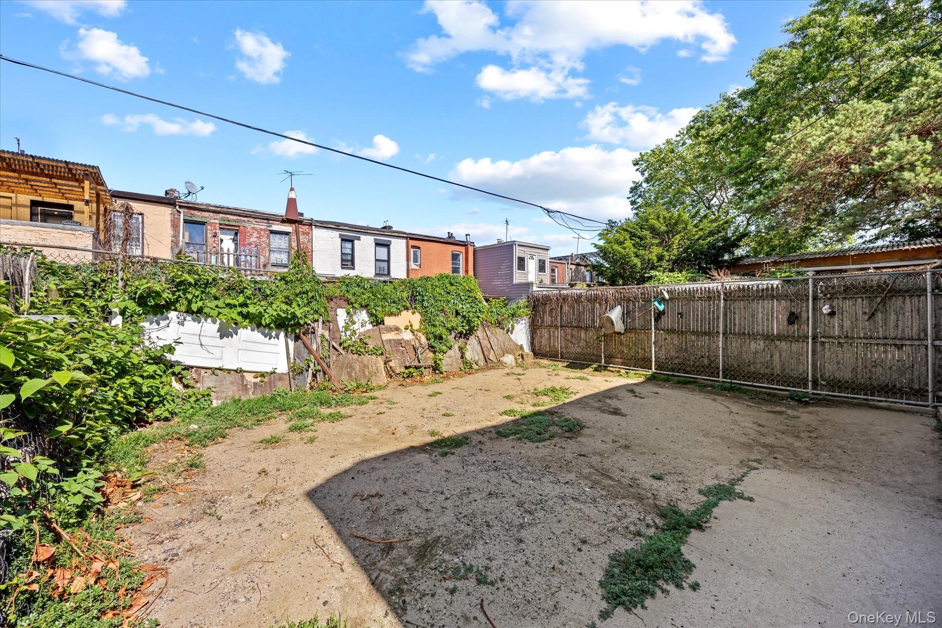 Single Family Logan  Brooklyn, NY 11208, MLS-1014572-25