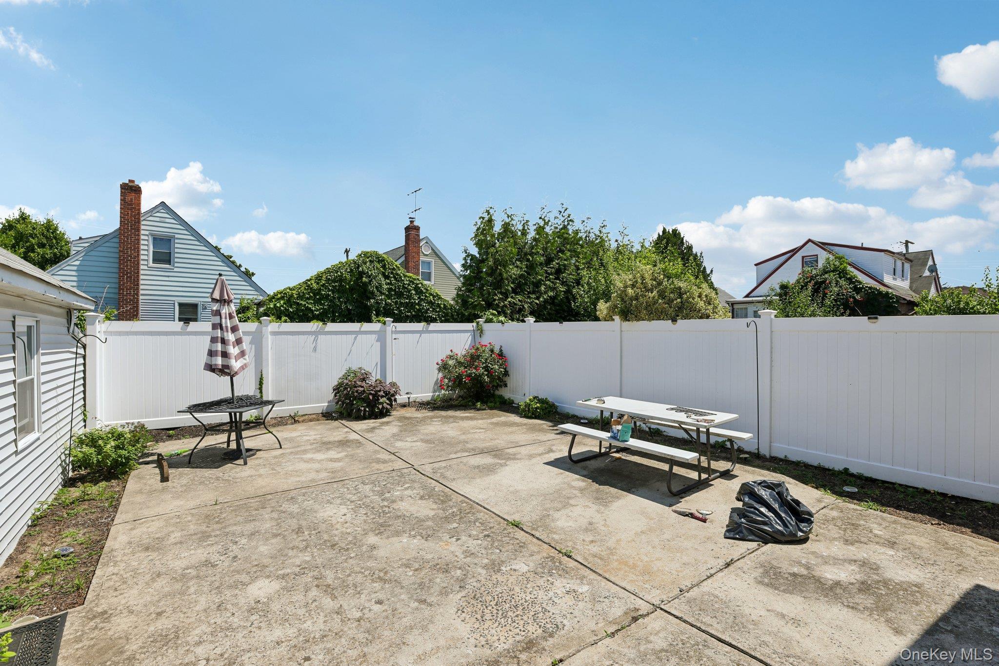 Single Family 243rd Street Queens, NY 11422, MLS-1014601-24