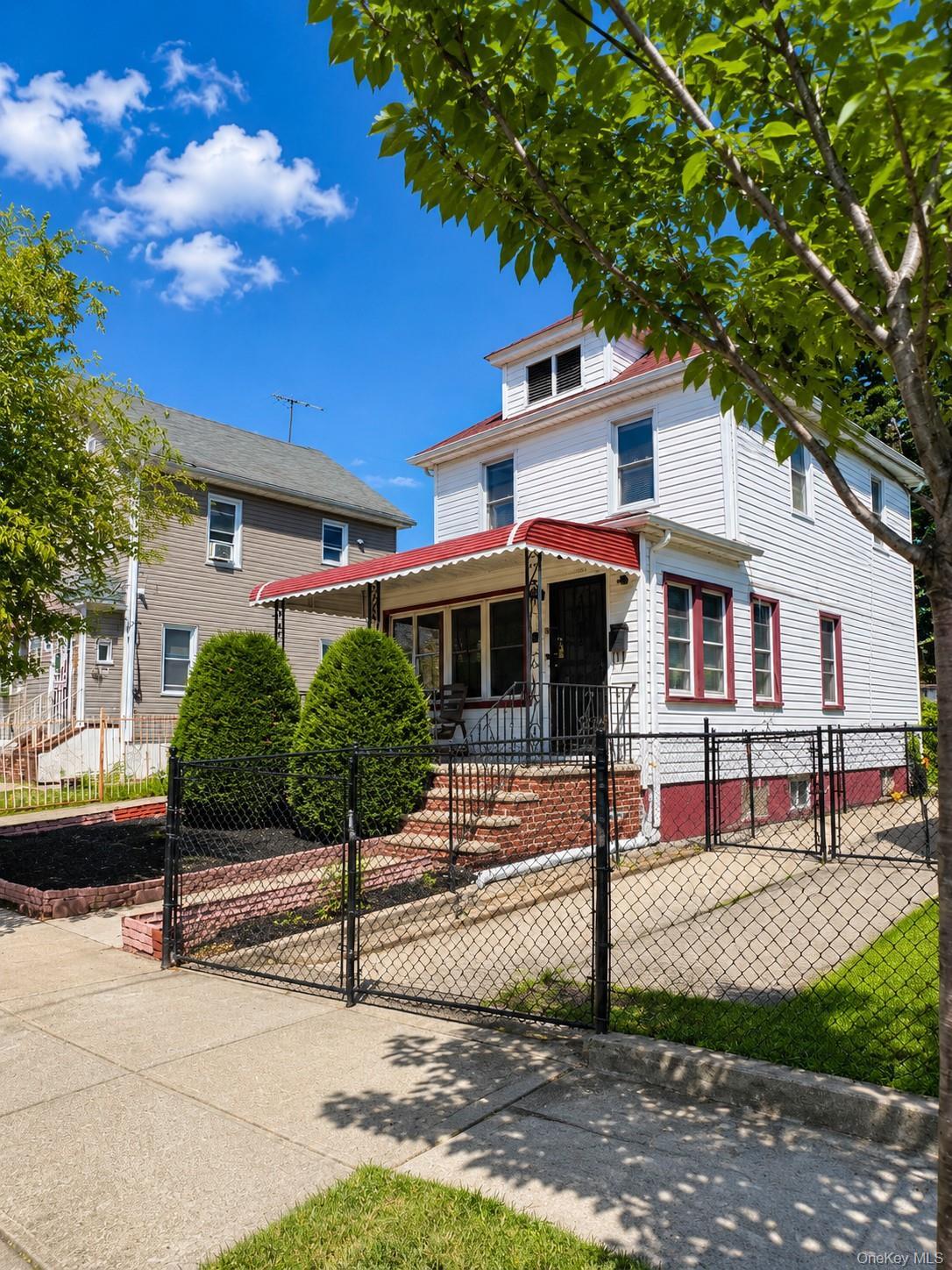 Single Family 223rd Street Queens, NY 11413, MLS-1014617-2