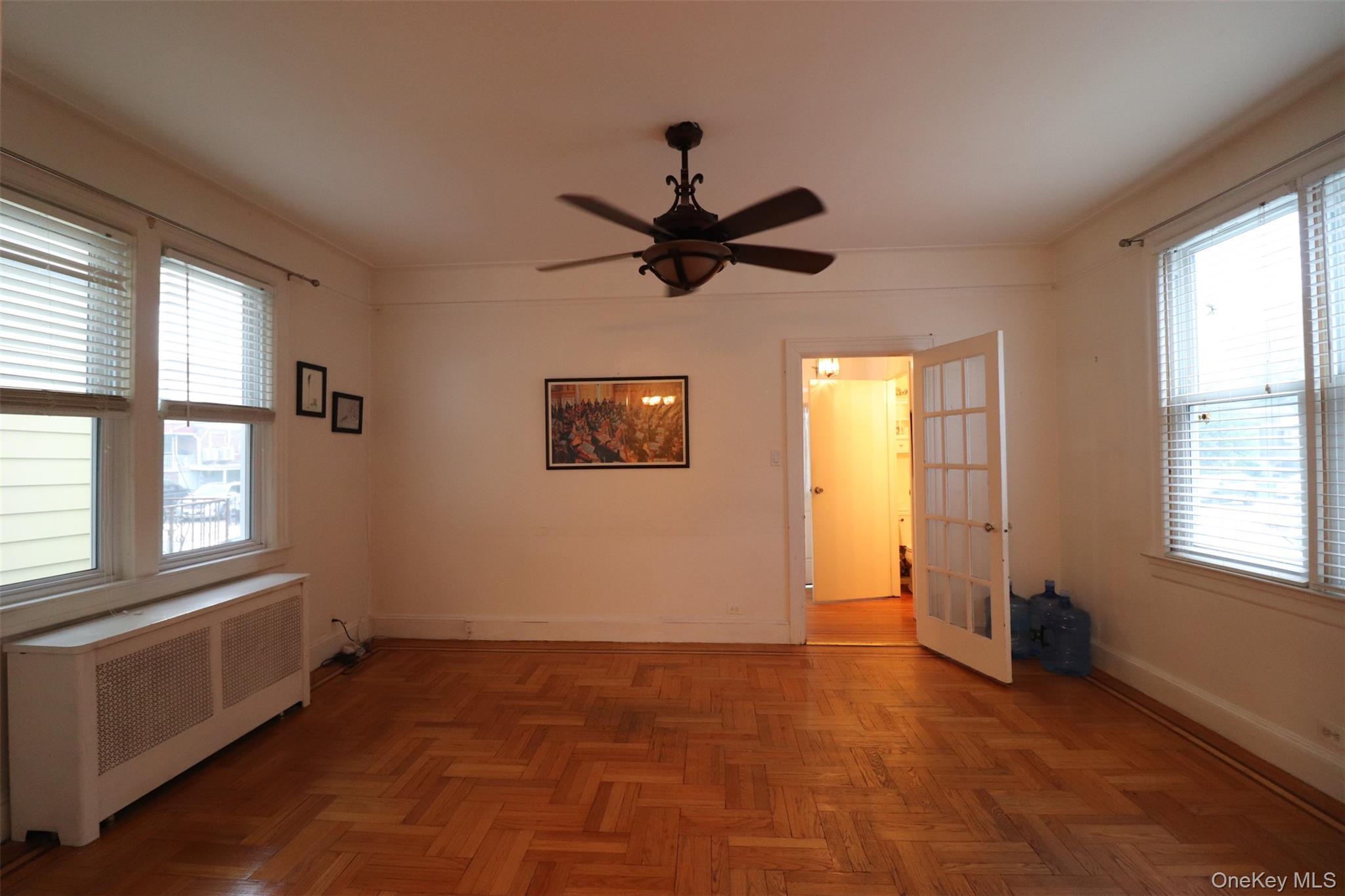 Single Family Country Club Road Bronx, NY 10465, MLS-1014621-5