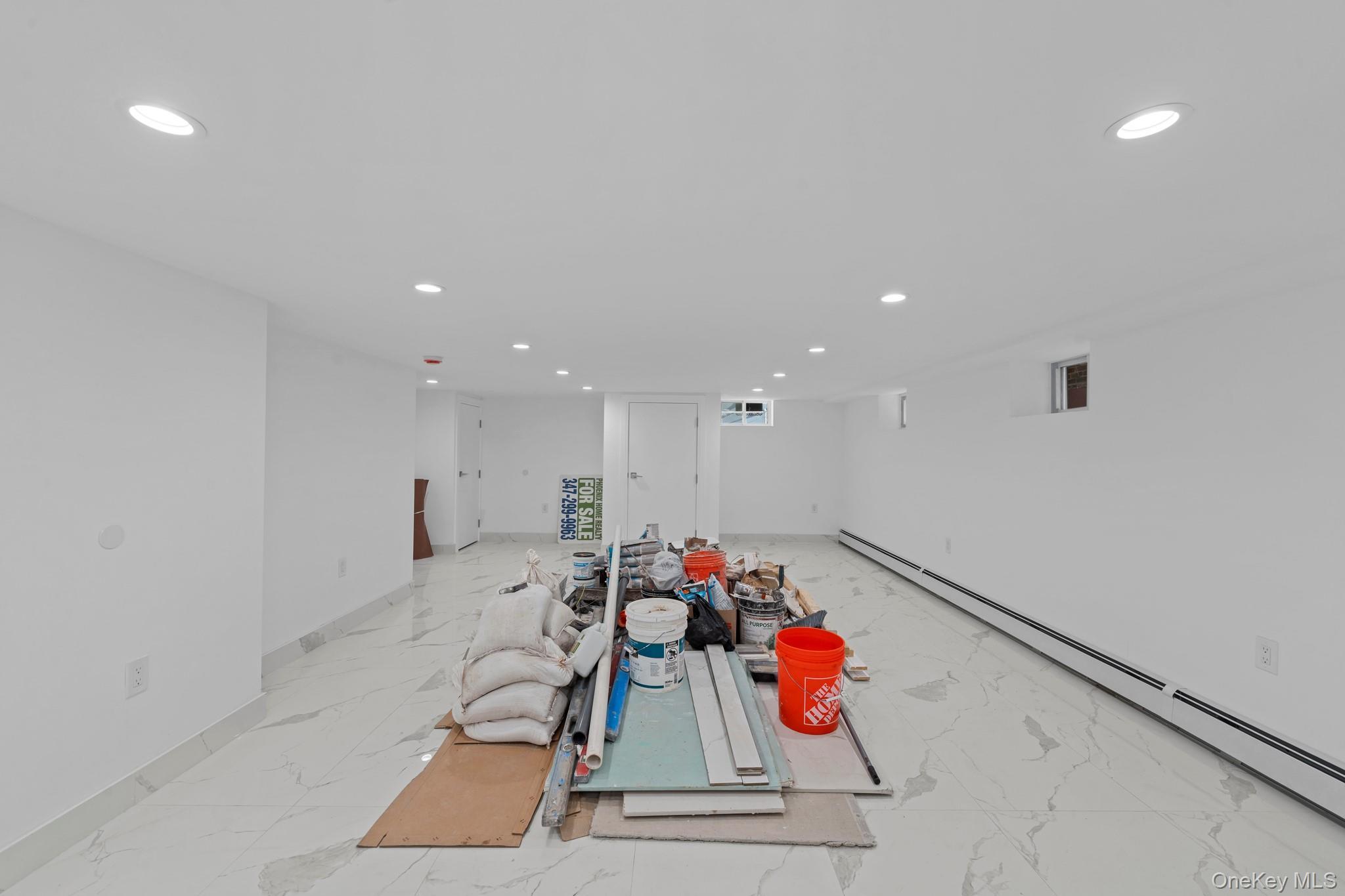 Single Family Westgate Street Queens, NY 11413, MLS-1014629-21