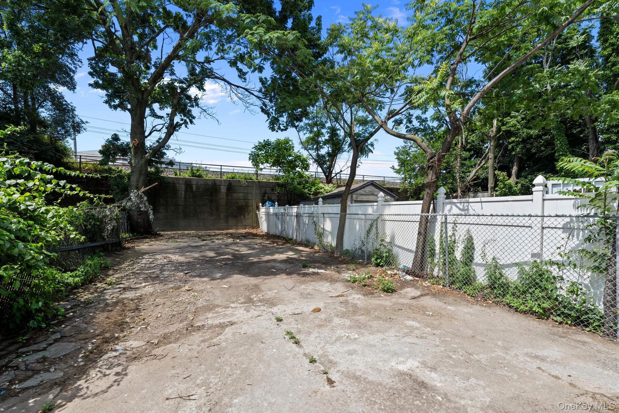 Single Family Westgate Street Queens, NY 11413, MLS-1014629-26