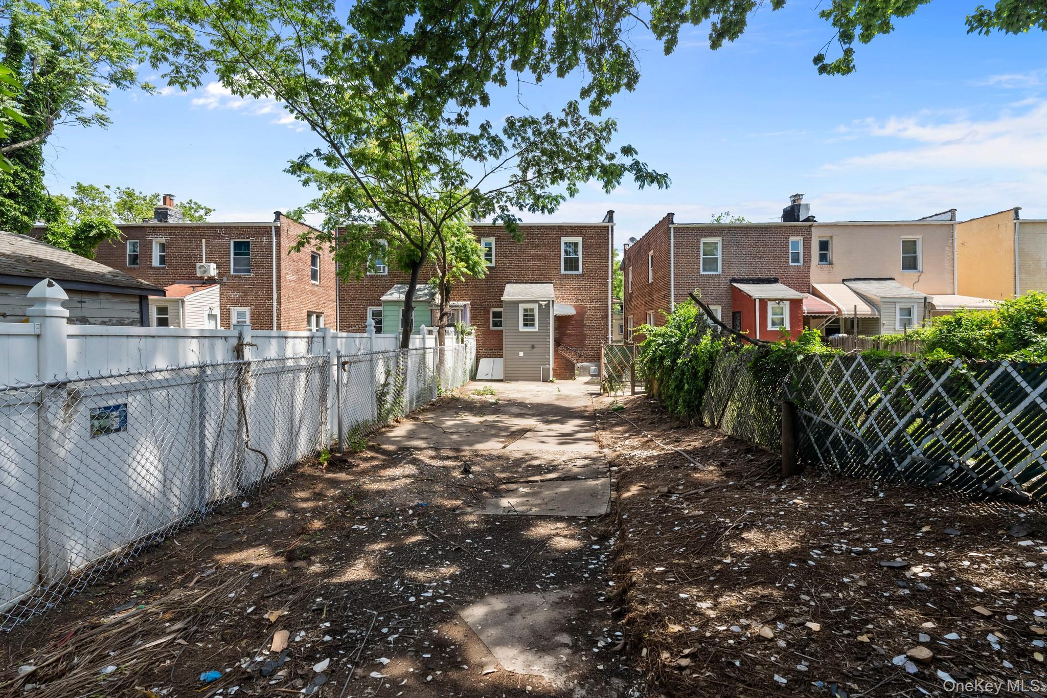 Single Family Westgate Street Queens, NY 11413, MLS-1014629-28