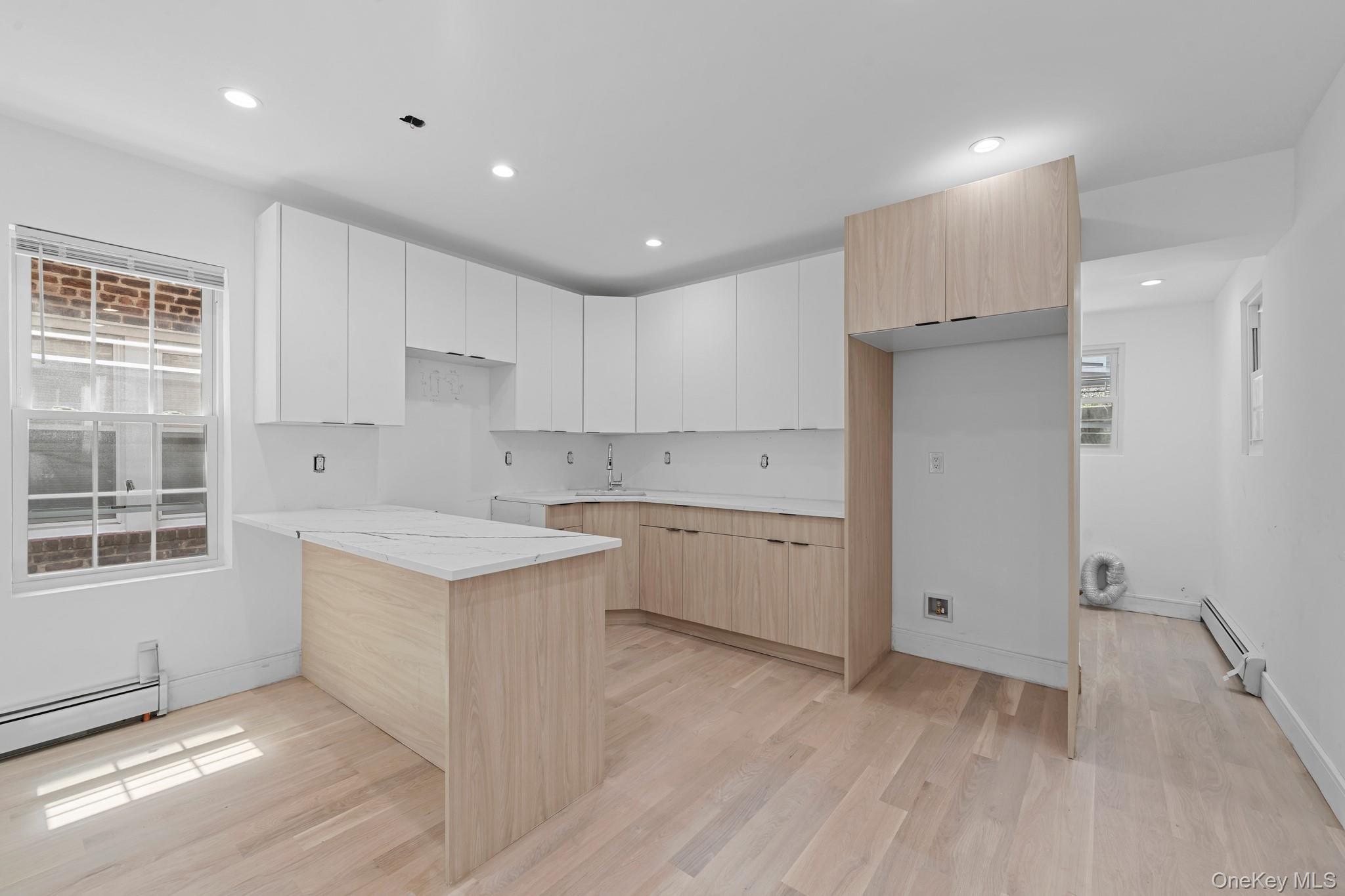 Single Family Westgate Street Queens, NY 11413, MLS-1014629-5