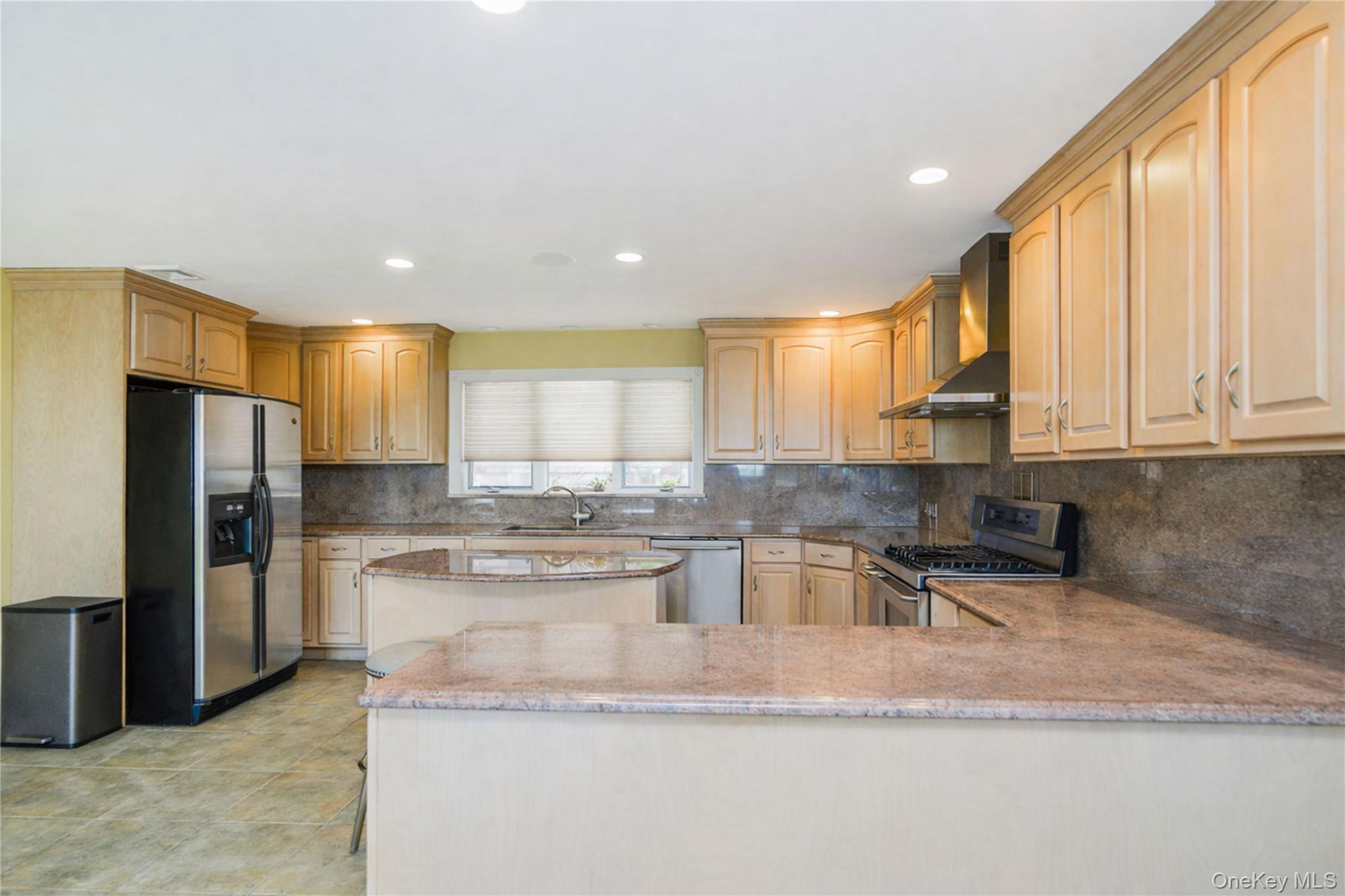Single Family Diana Staten Island, NY 10304, MLS-1014643-10