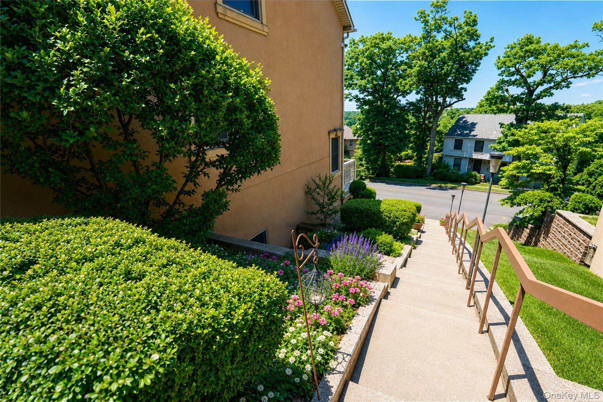 Single Family Diana  Staten Island, NY 10304, MLS-1014643-41