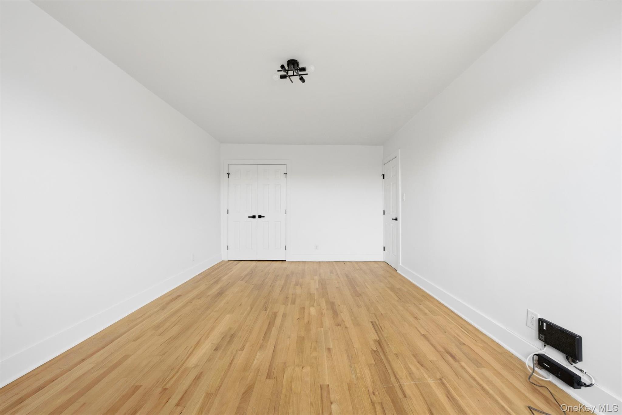 Single Family 84th Brooklyn, NY 11236, MLS-1014648-12
