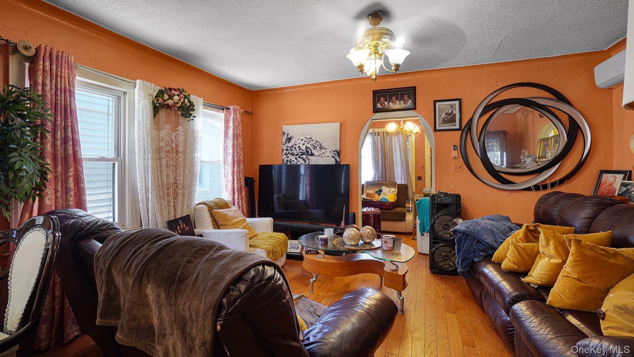 Single Family 196th Street  Queens, NY 11412, MLS-1014663-4
