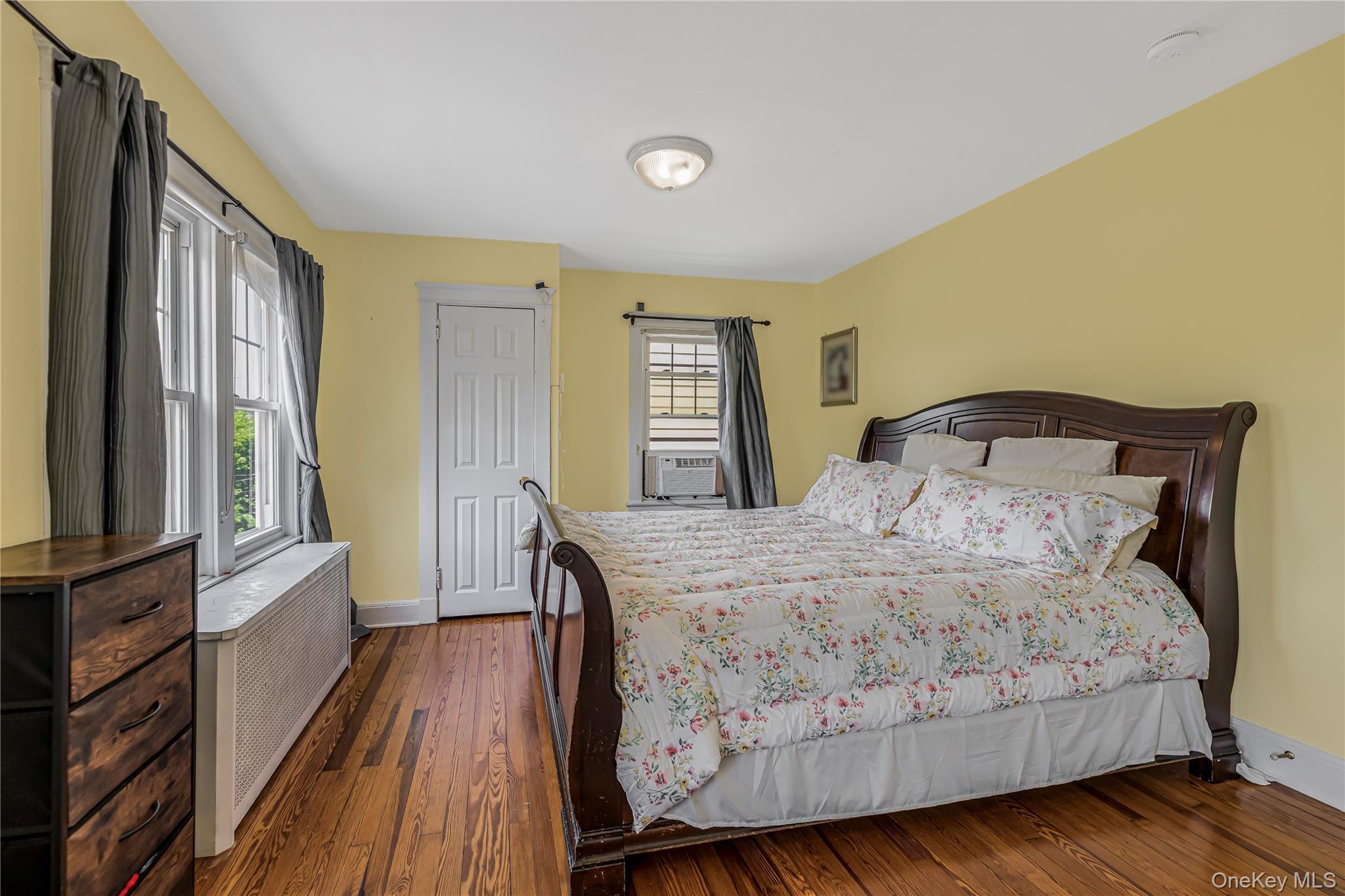Single Family Midland Avenue  Westchester County, NY 10707, MLS-1014666-13