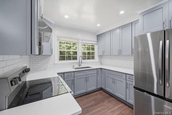 Single Family N Magee Street  Suffolk County, NY 11968, MLS-1014669-20