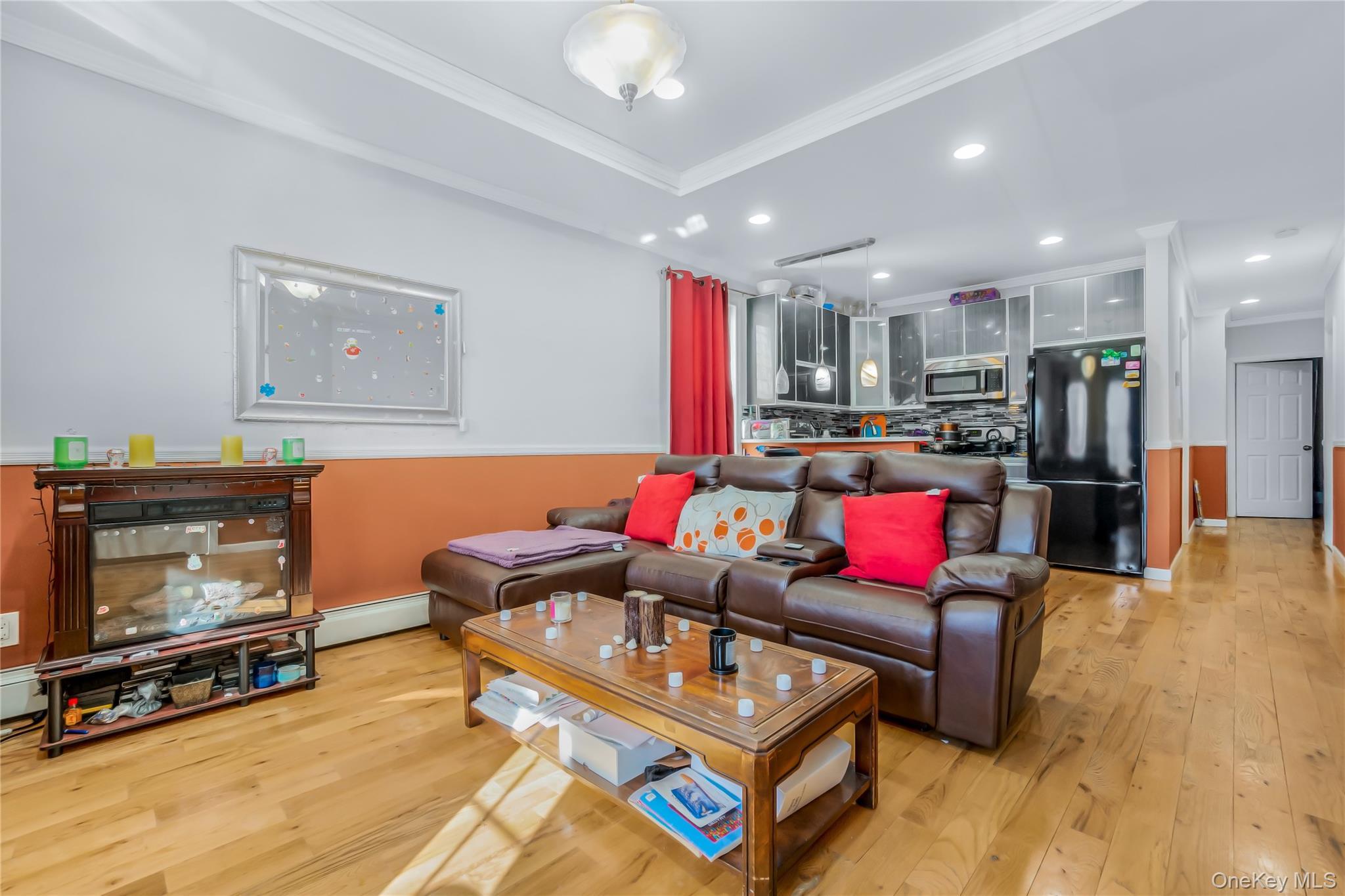 Single Family 95th  Brooklyn, NY 11236, MLS-1014670-5