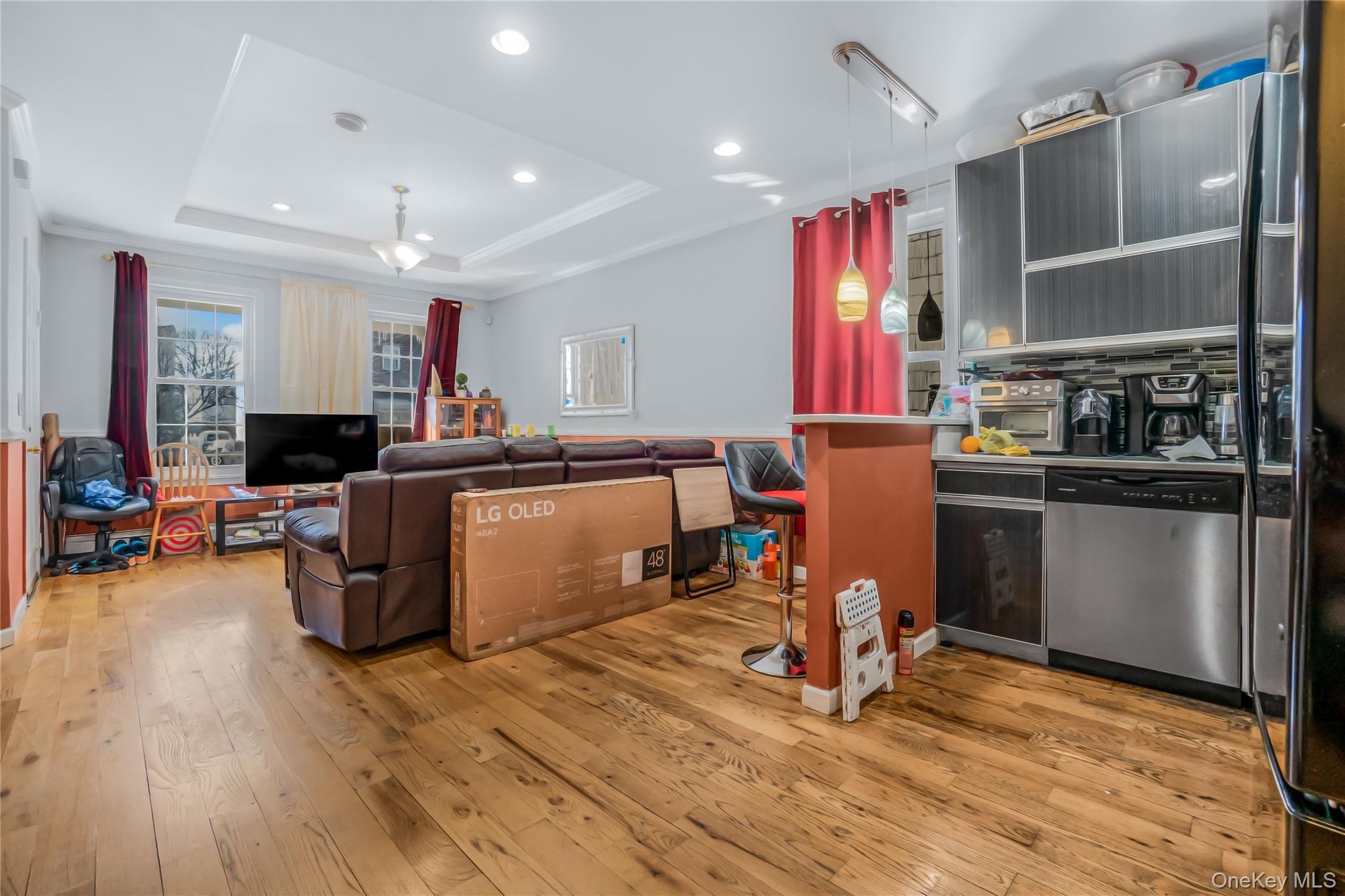 Single Family 95th  Brooklyn, NY 11236, MLS-1014670-8