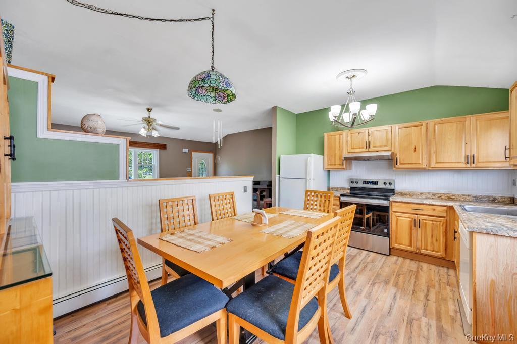 Single Family Megan Court Suffolk County, NY 11713, MLS-1014685-8