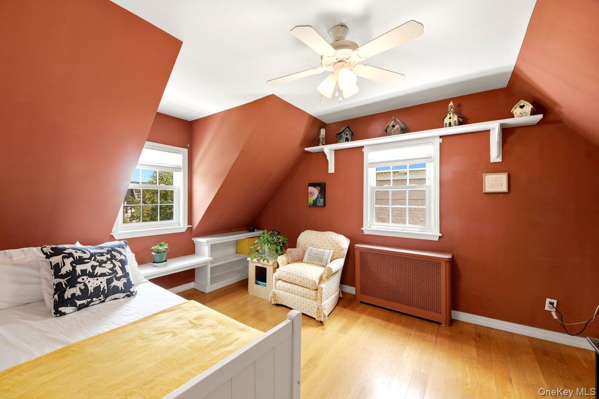 Single Family Graff  Bronx, NY 10465, MLS-1014694-14