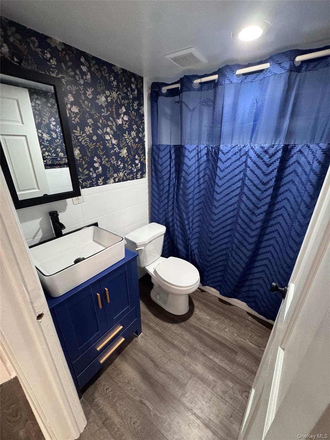 Single Family 74th Avenue  Queens, NY 11385, MLS-1014702-2