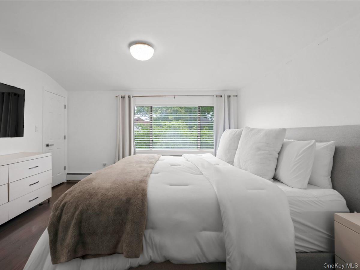 Single Family 9th Avenue  Queens, NY 11356, MLS-1014729-10