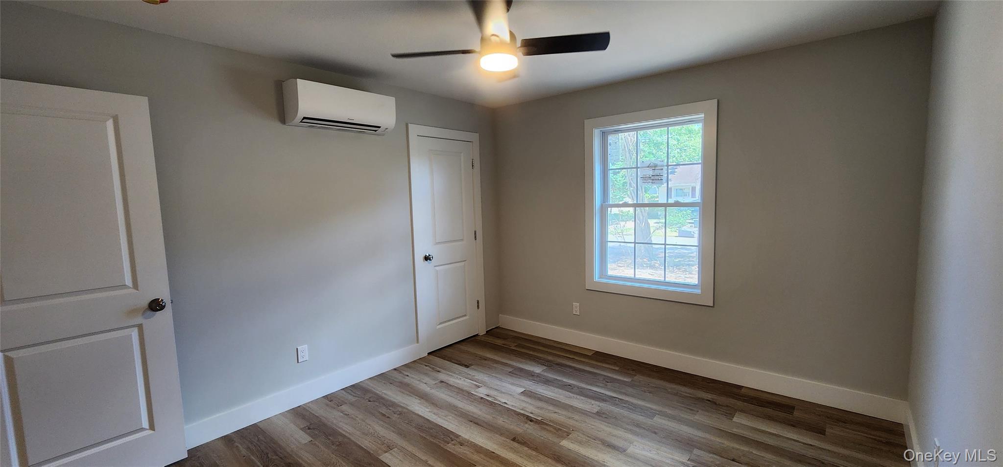 Single Family Robinson Drive  Suffolk County, NY 11967, MLS-1014731-11