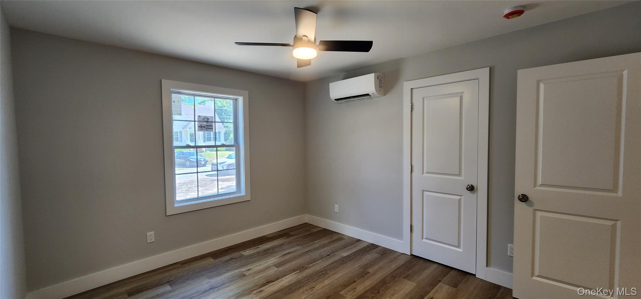 Single Family Robinson Drive  Suffolk County, NY 11967, MLS-1014731-14
