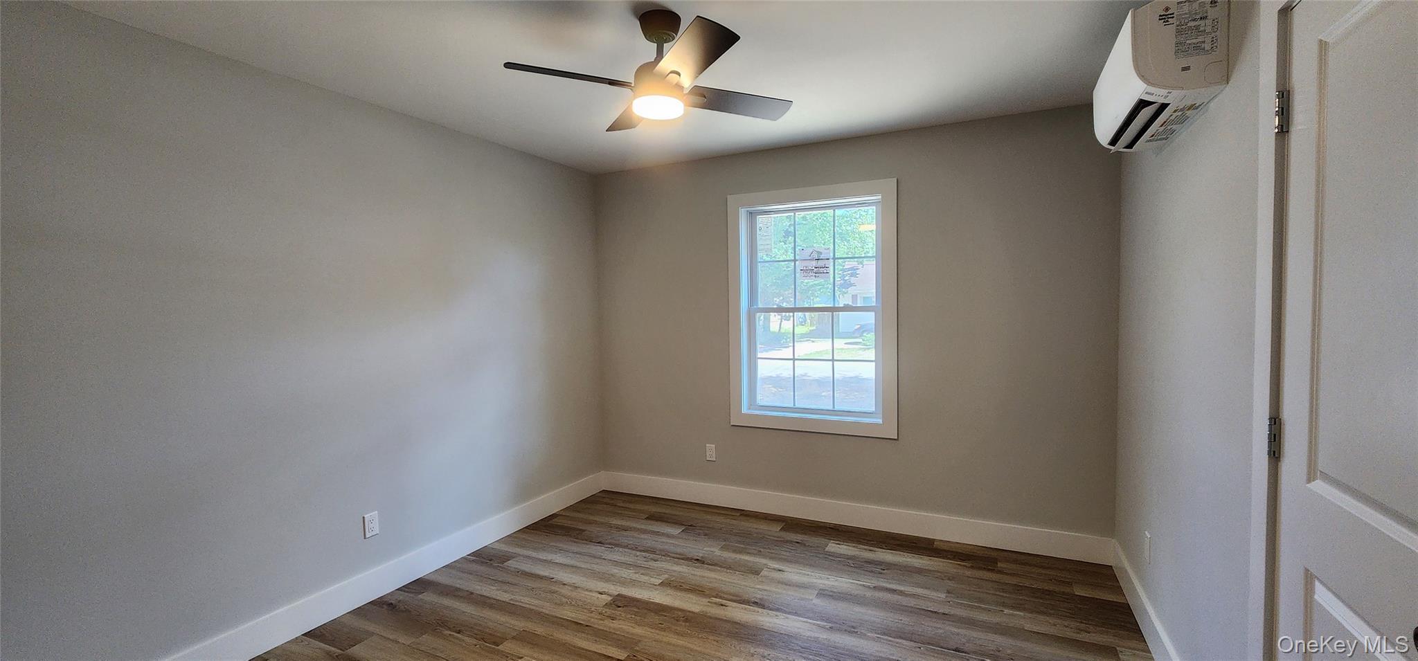 Single Family Robinson Drive  Suffolk County, NY 11967, MLS-1014731-15
