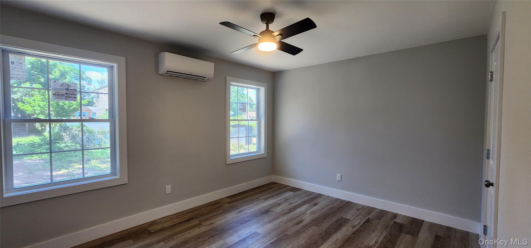 Single Family Robinson Drive  Suffolk County, NY 11967, MLS-1014731-16