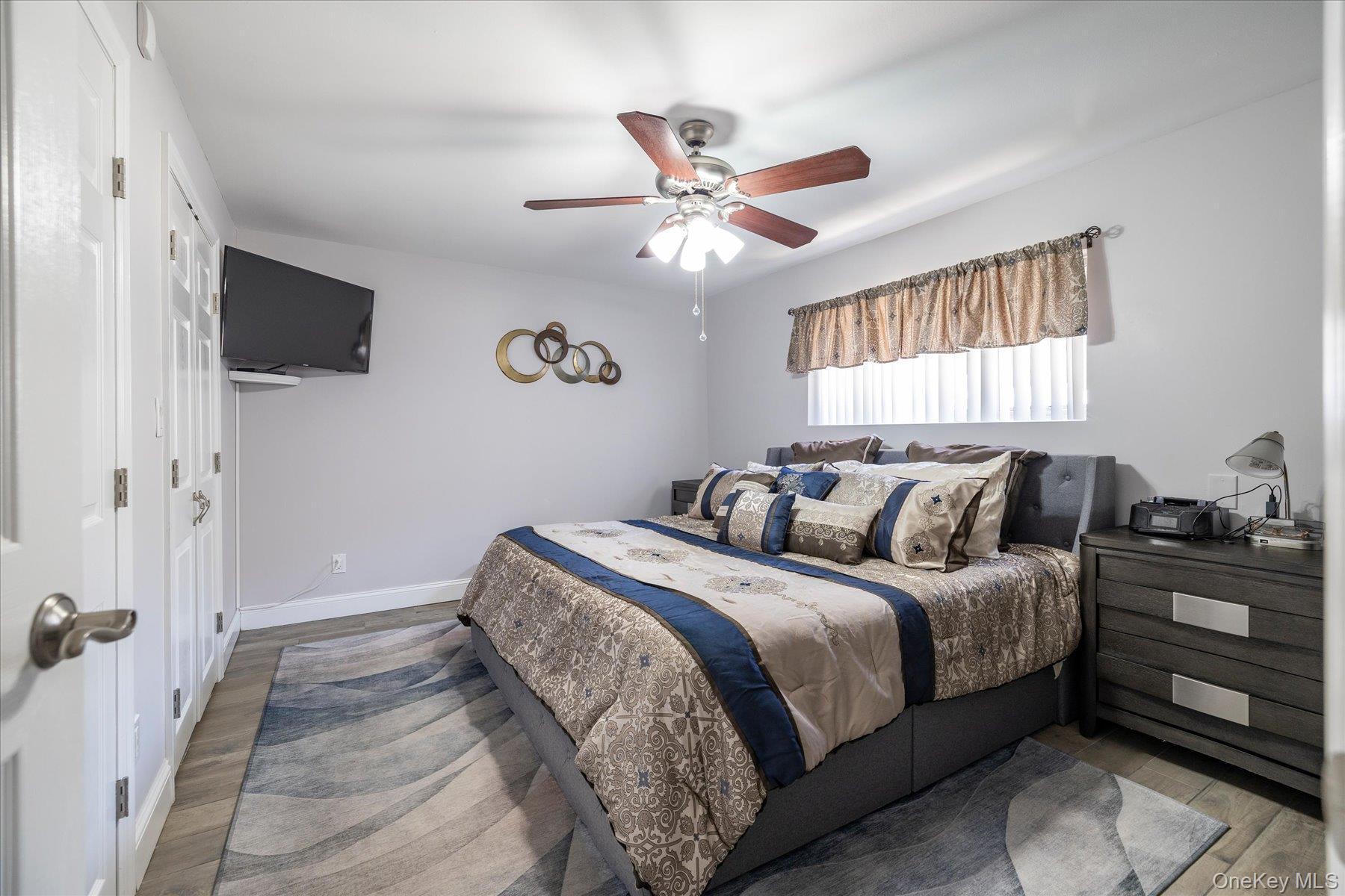 Single Family Elaine Drive  Nassau County, NY 11572, MLS-1014740-25