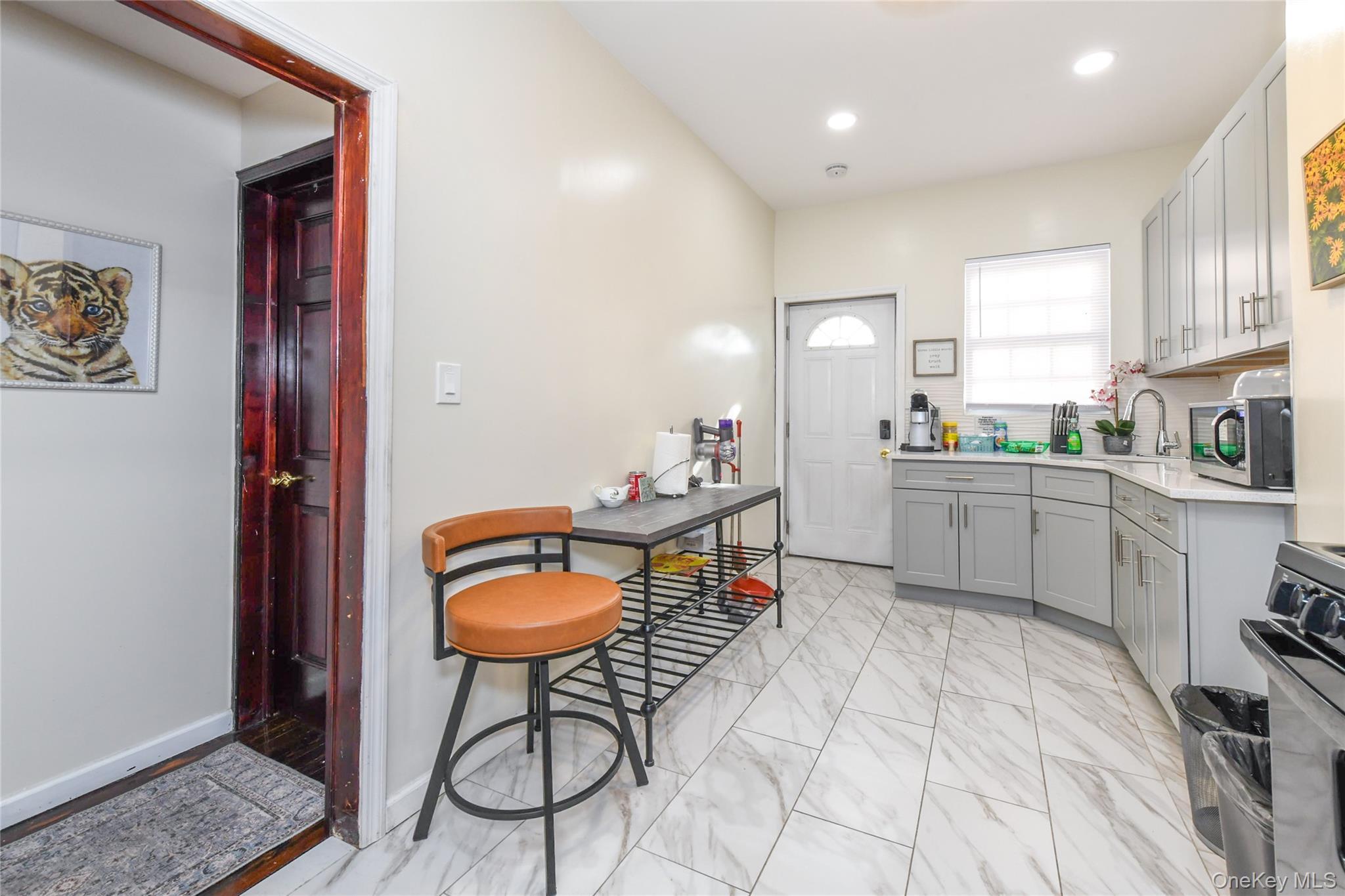 Single Family Lefferts Boulevard Queens, NY 11419, MLS-1014763-8