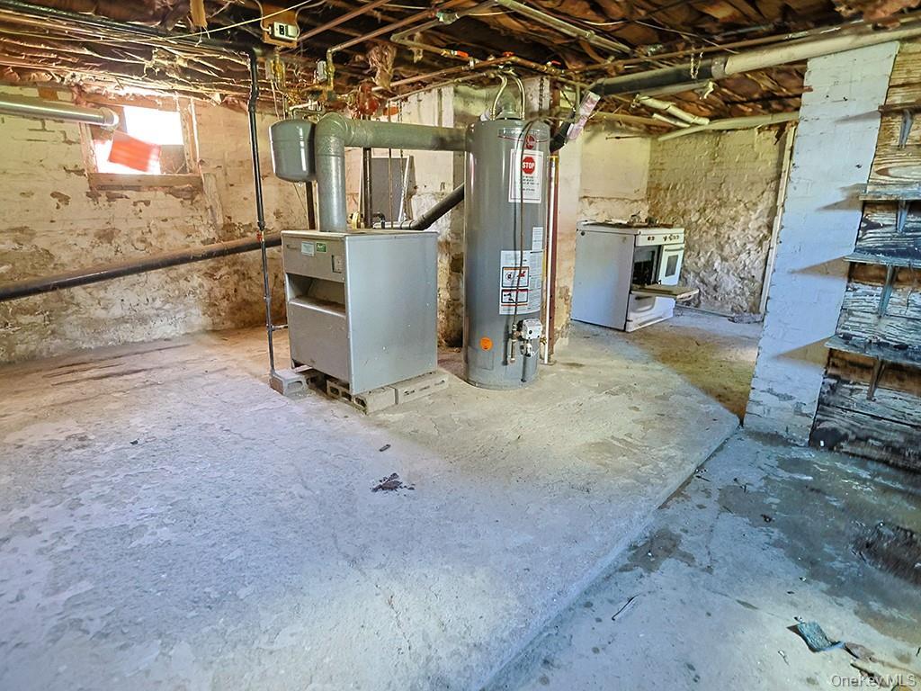 Single Family Lincoln Street Orange County, NY 10940, MLS-1014764-47