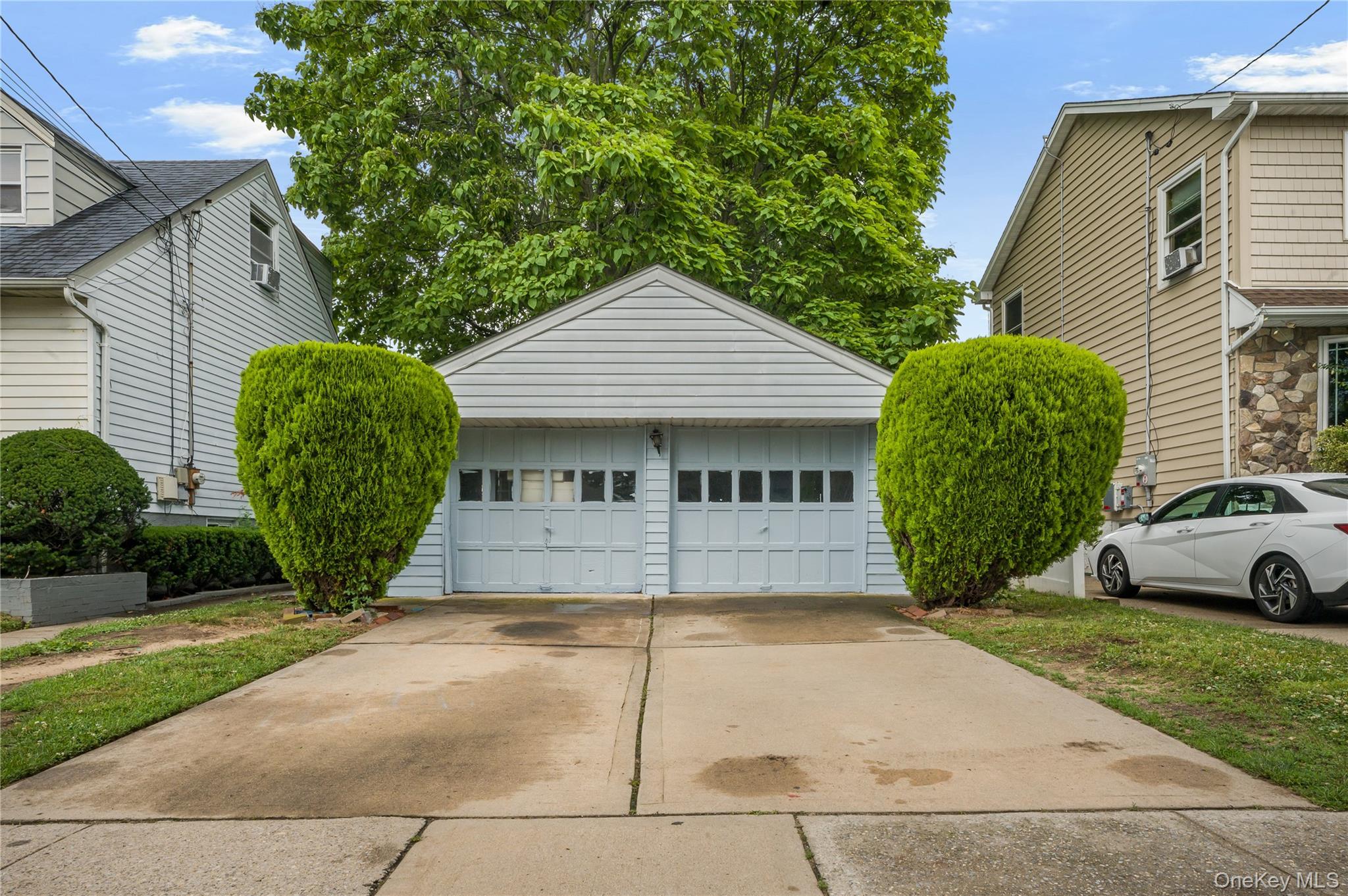 Single Family N Montgomery Street Nassau County, NY 11580, MLS-1014818-3