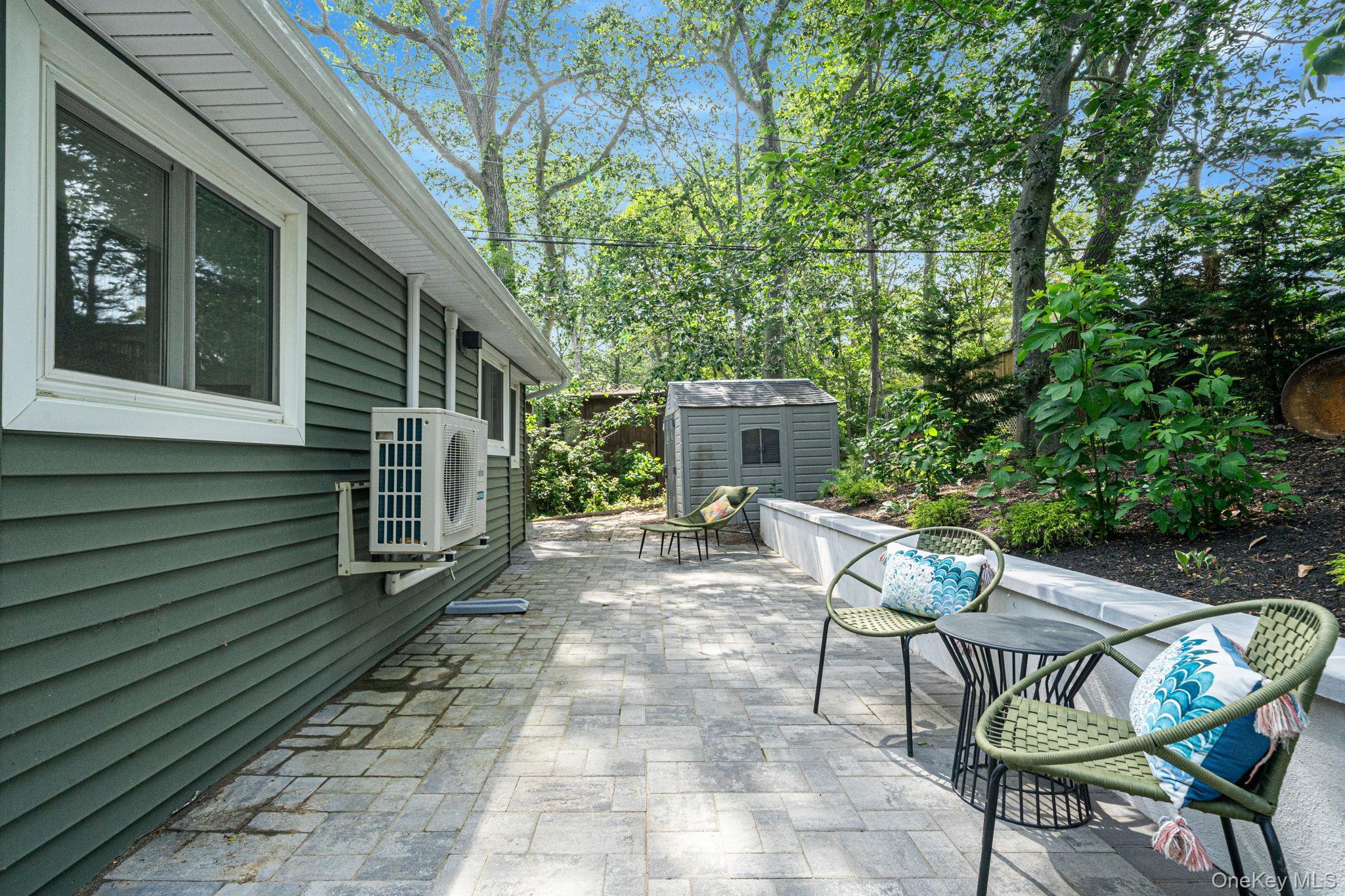Single Family Oakleigh Suffolk County, NY 11933, MLS-1014820-21