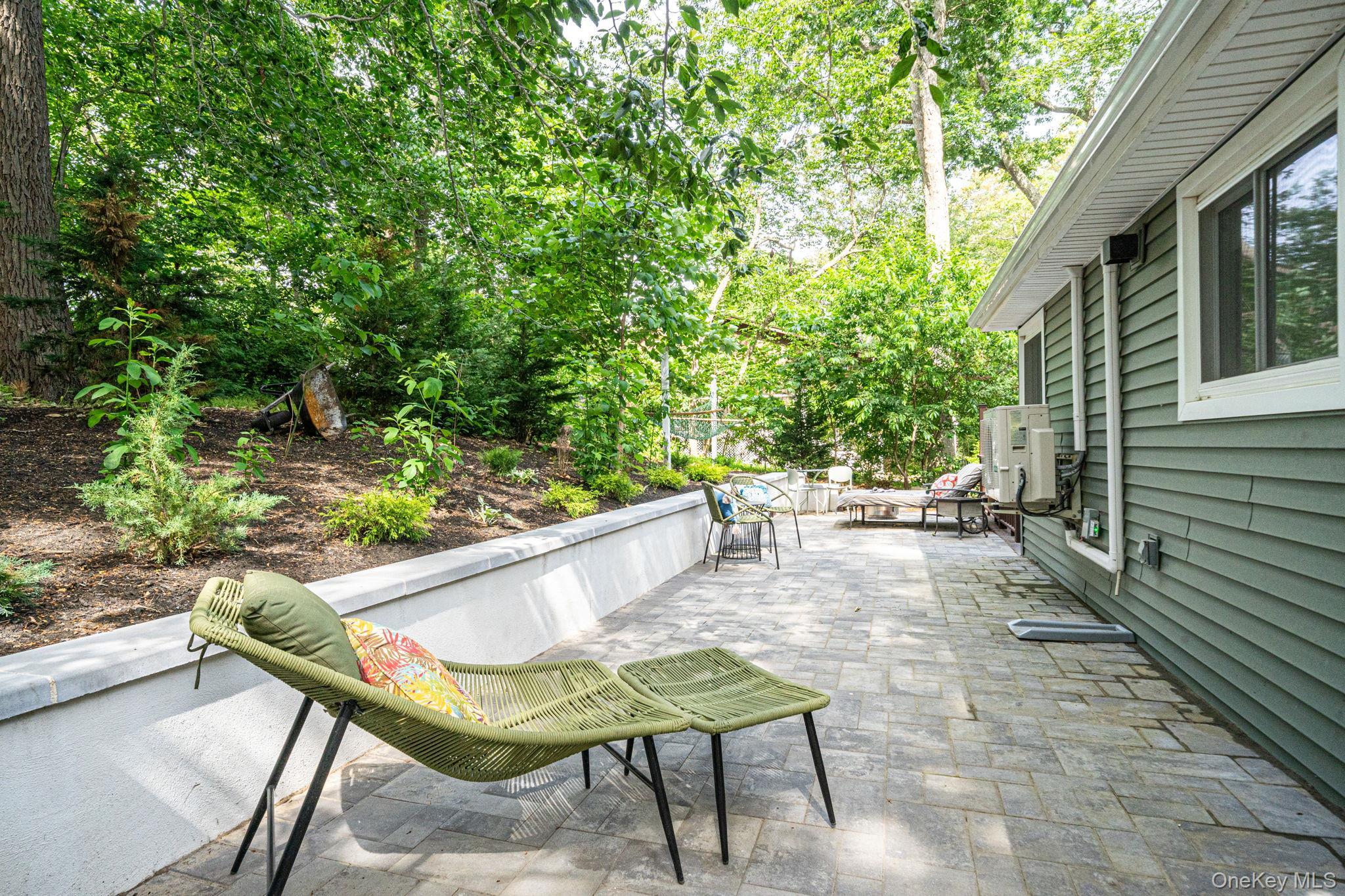 Single Family Oakleigh Suffolk County, NY 11933, MLS-1014820-22