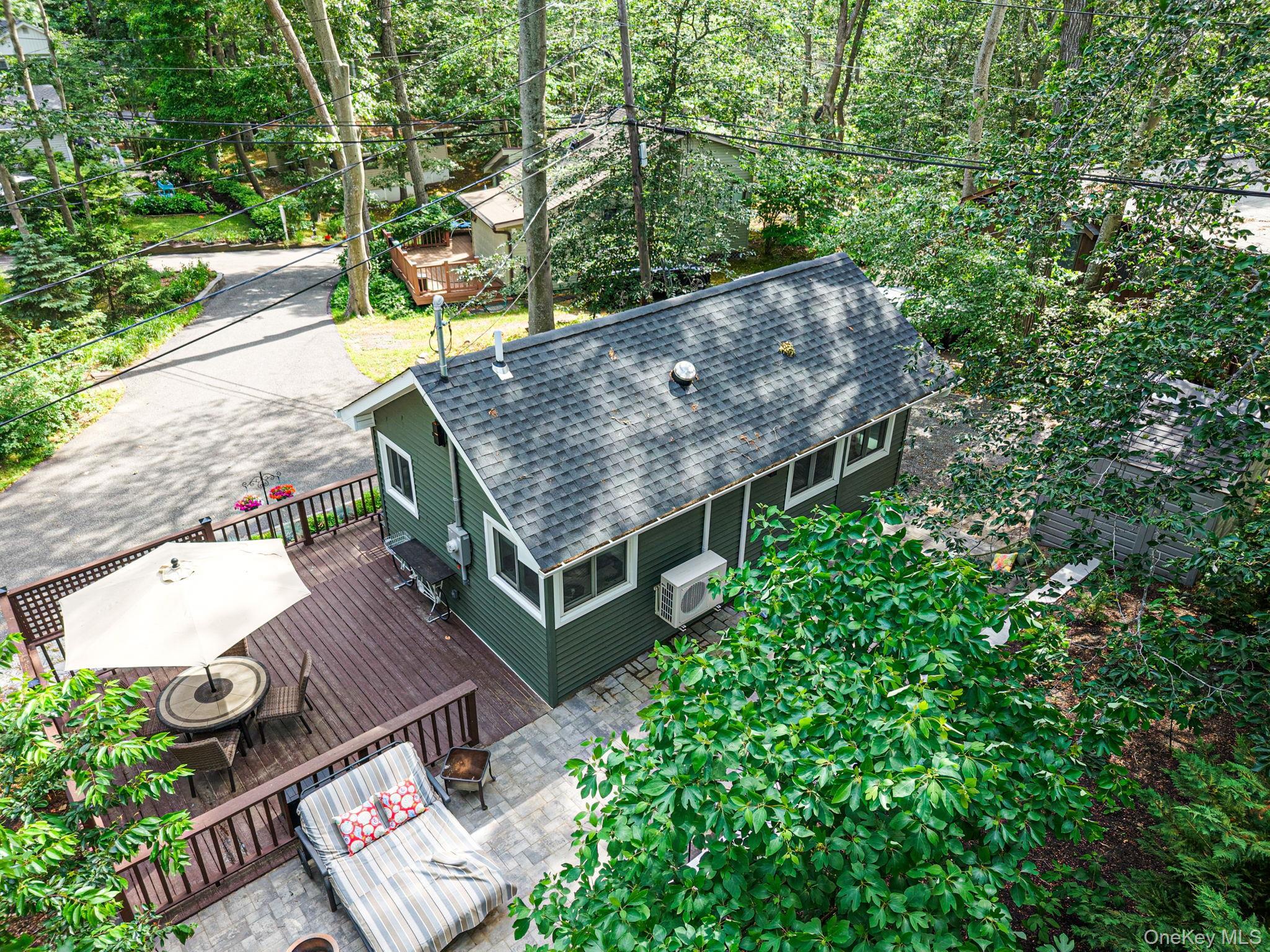Single Family Oakleigh Suffolk County, NY 11933, MLS-1014820-38