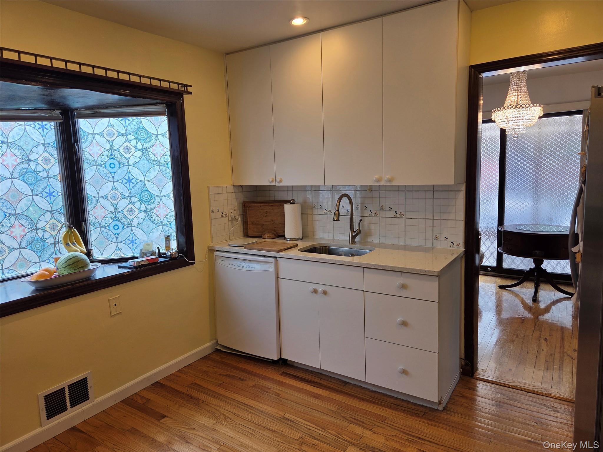 Single Family 215th Street  Queens, NY 11360, MLS-1014856-10