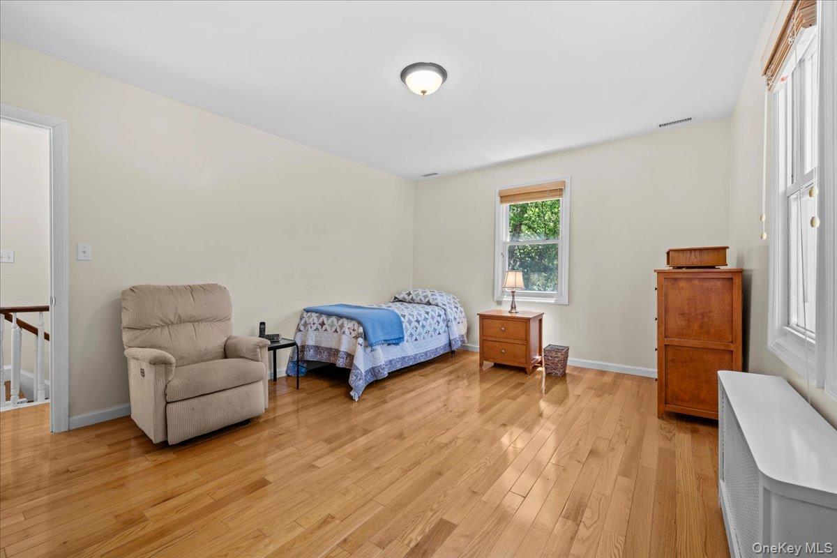 Single Family Mosholu Avenue Bronx, NY 10471, MLS-1014897-28
