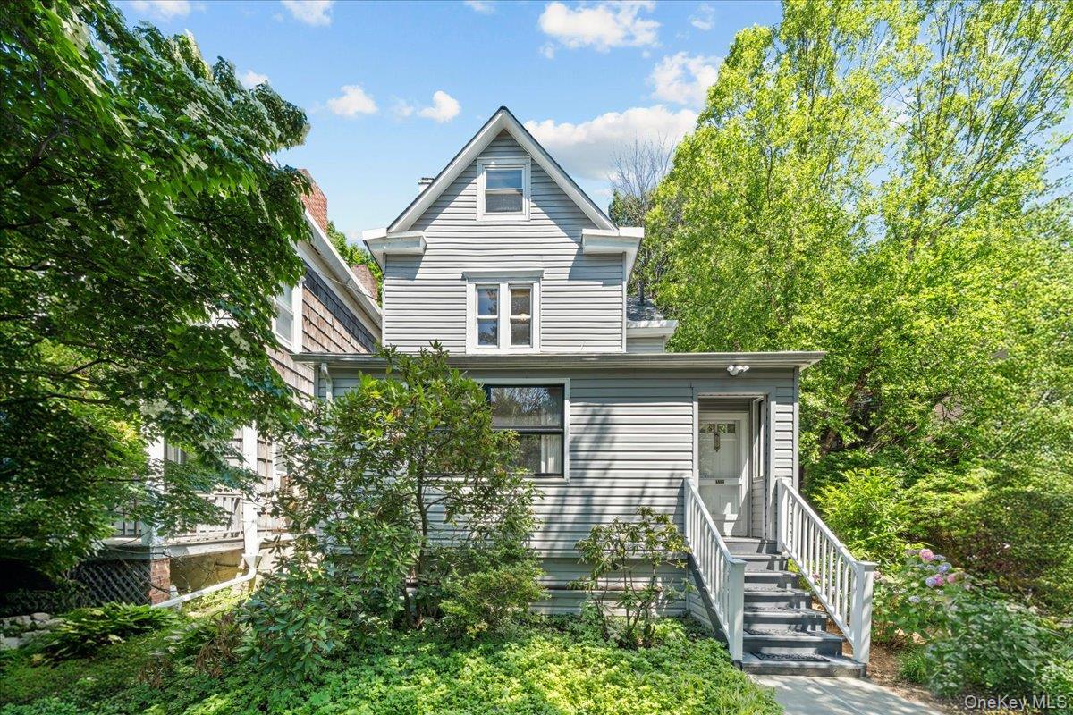 Single Family Mosholu Avenue Bronx, NY 10471, MLS-1014897-3