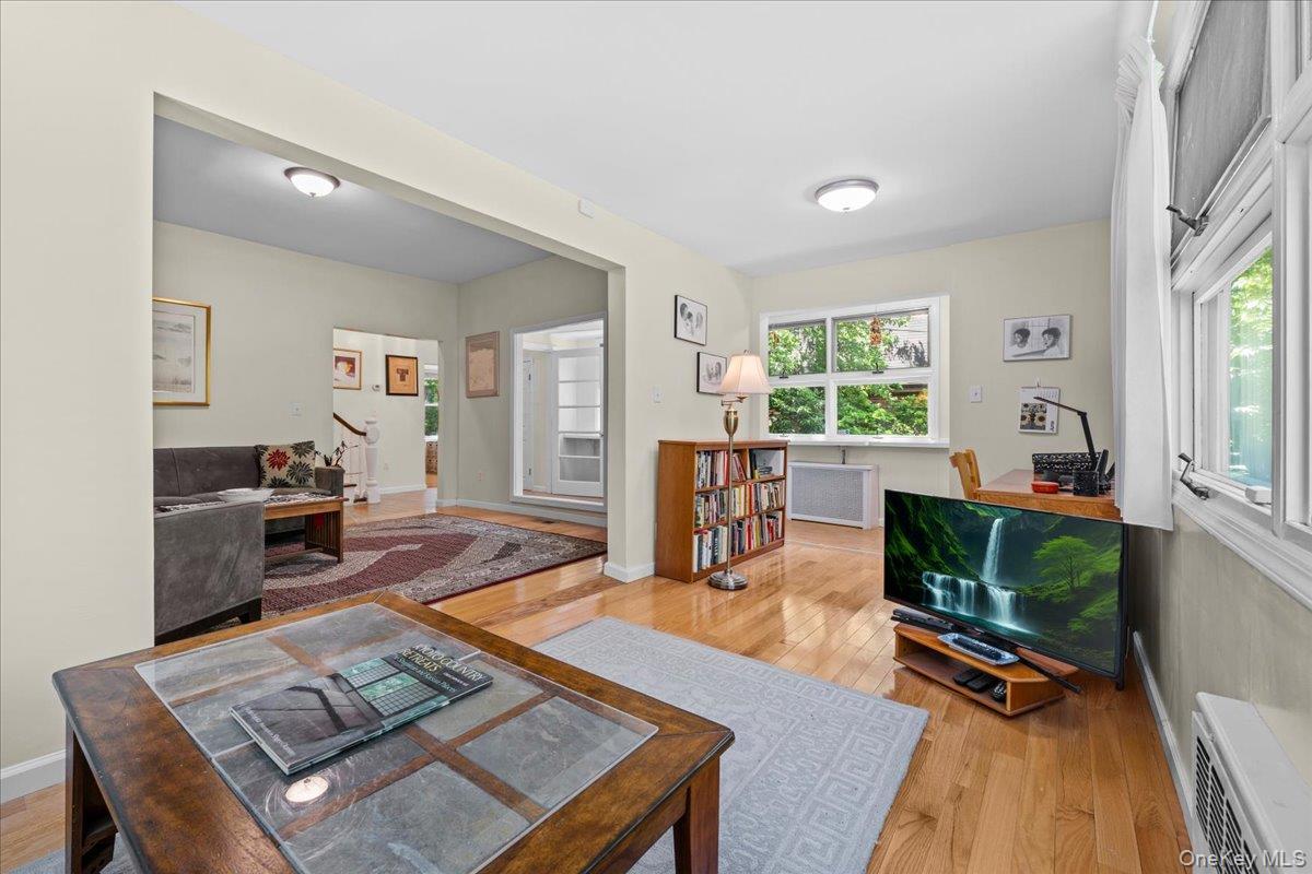 Single Family Mosholu Avenue Bronx, NY 10471, MLS-1014897-33