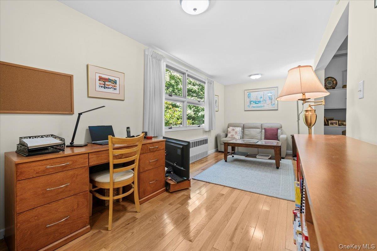 Single Family Mosholu Avenue Bronx, NY 10471, MLS-1014897-34