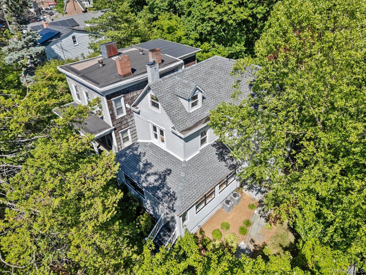 Single Family Mosholu Avenue Bronx, NY 10471, MLS-1014897-38