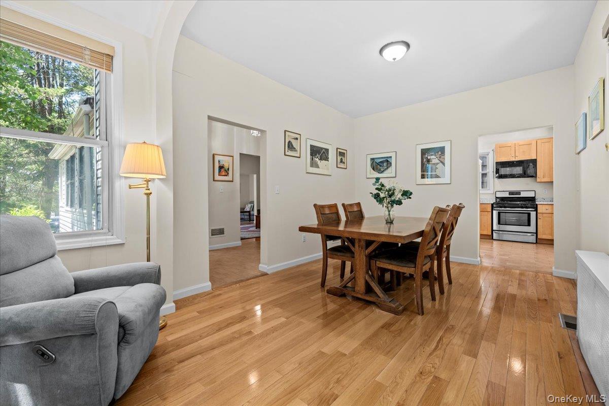 Single Family Mosholu Avenue Bronx, NY 10471, MLS-1014897-6