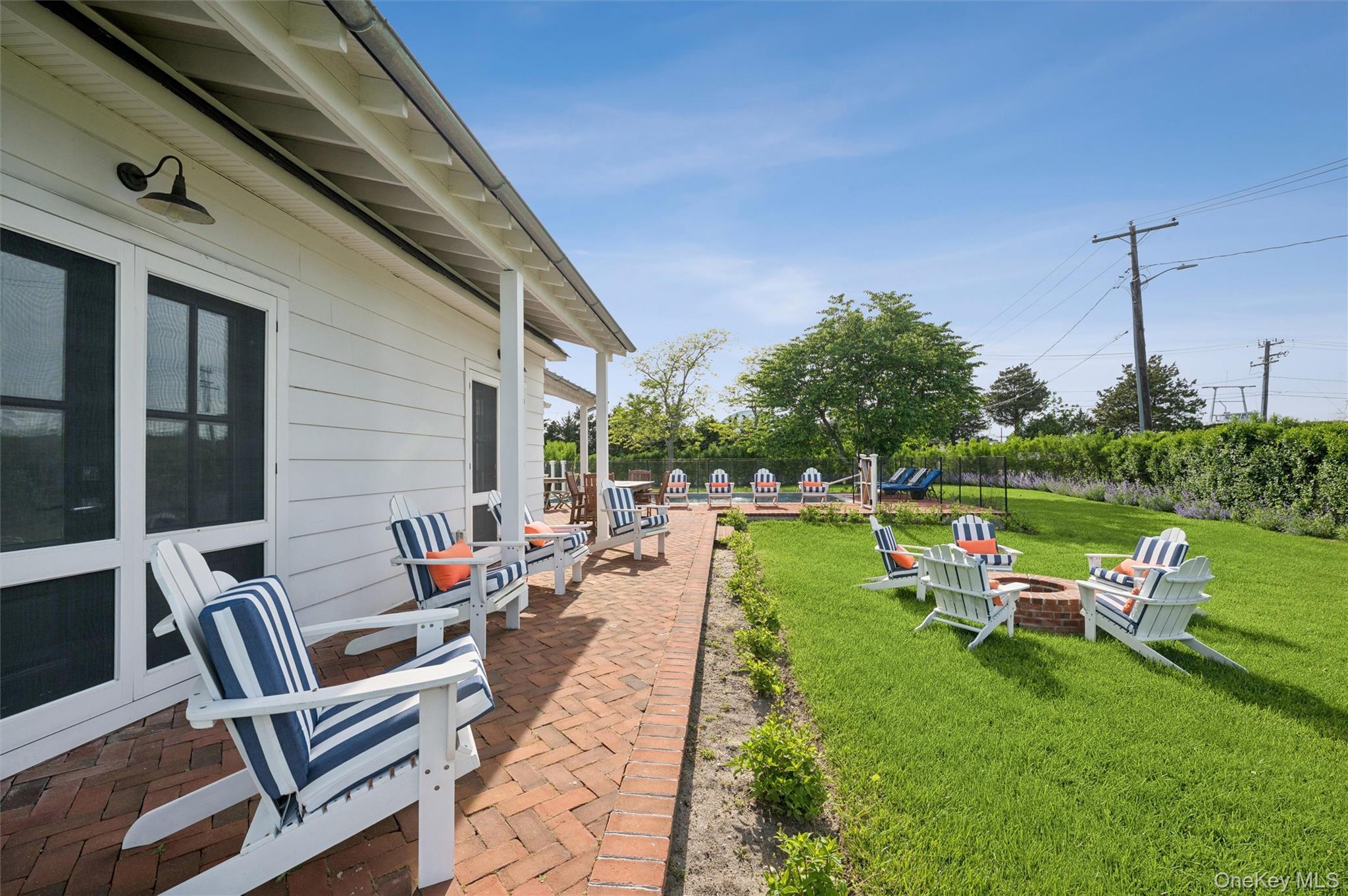 Single Family Foster Avenue Suffolk County, NY 11946, MLS-1014912-21
