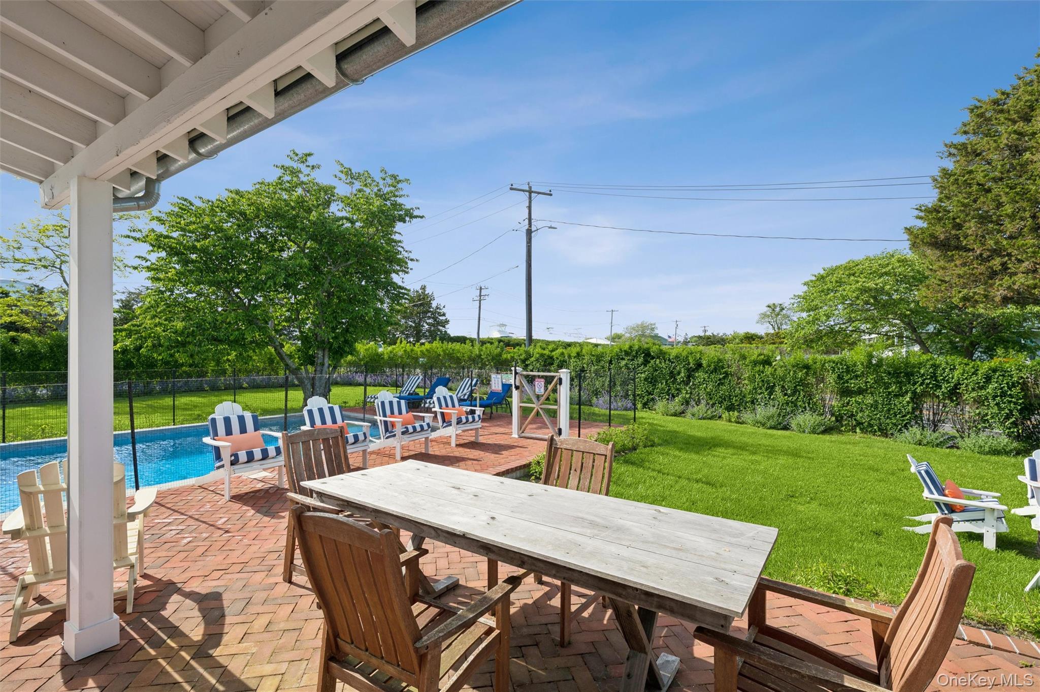Single Family Foster Avenue Suffolk County, NY 11946, MLS-1014912-22
