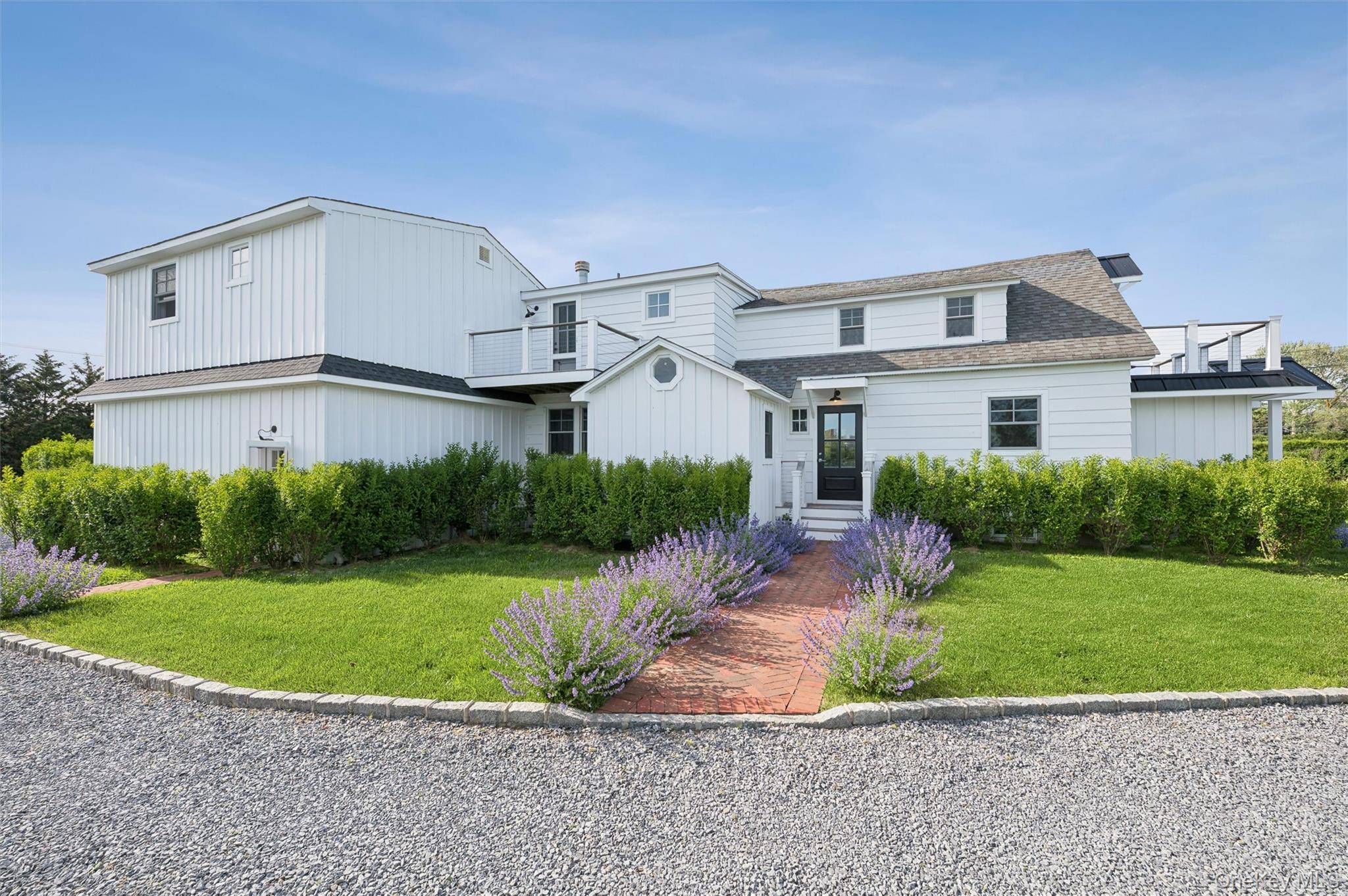 Single Family Foster Avenue Suffolk County, NY 11946, MLS-1014912-25