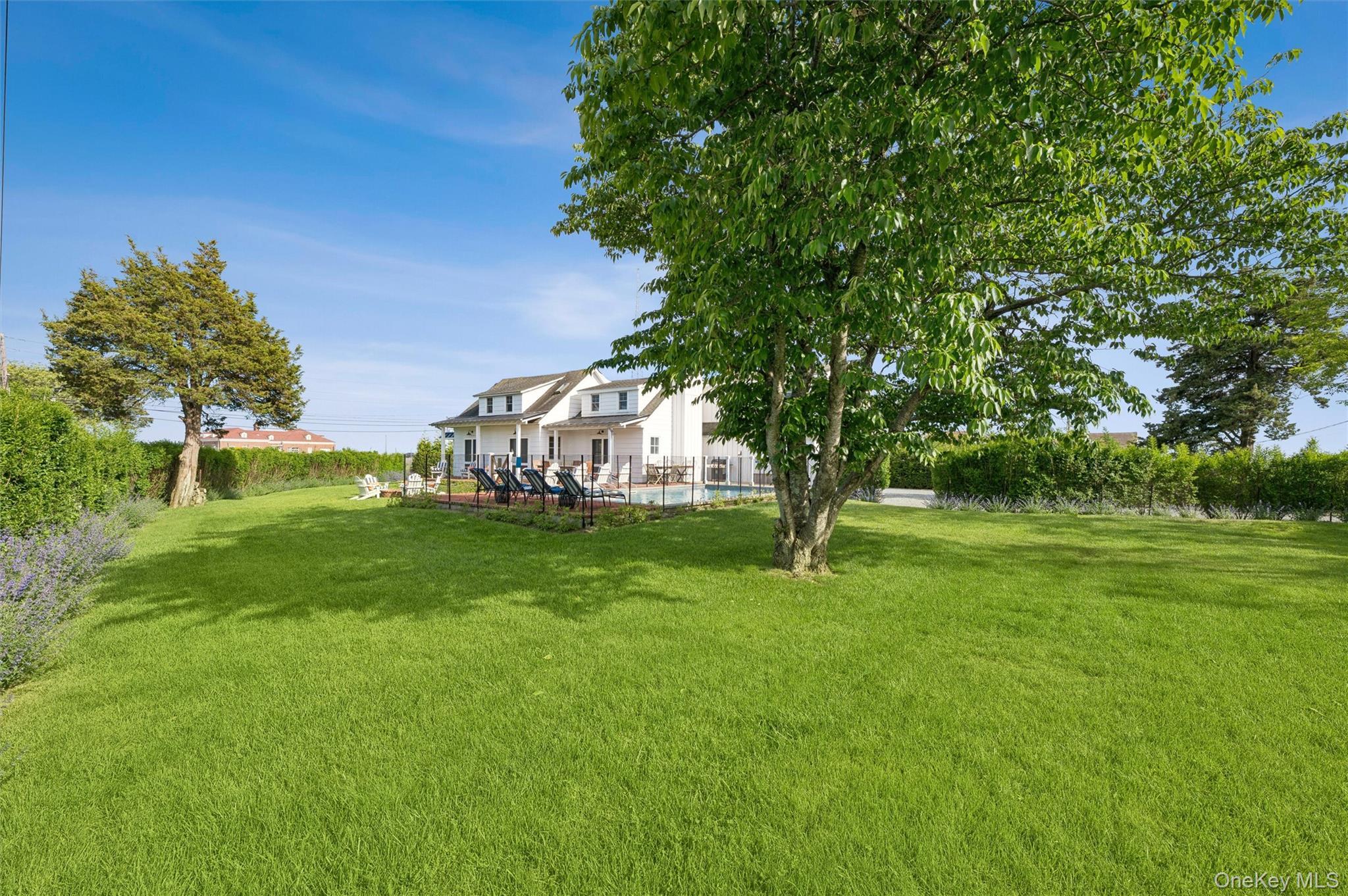 Single Family Foster Avenue Suffolk County, NY 11946, MLS-1014912-26