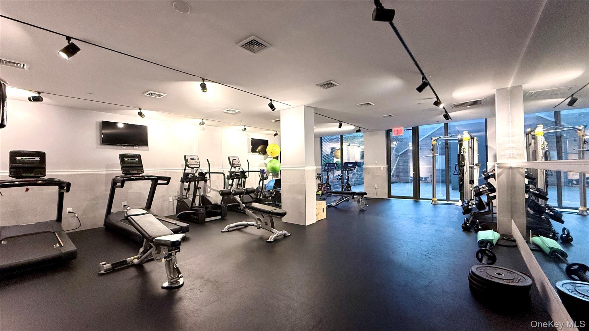 Condo 1st Street Brooklyn, NY 11215, MLS-1014913-20