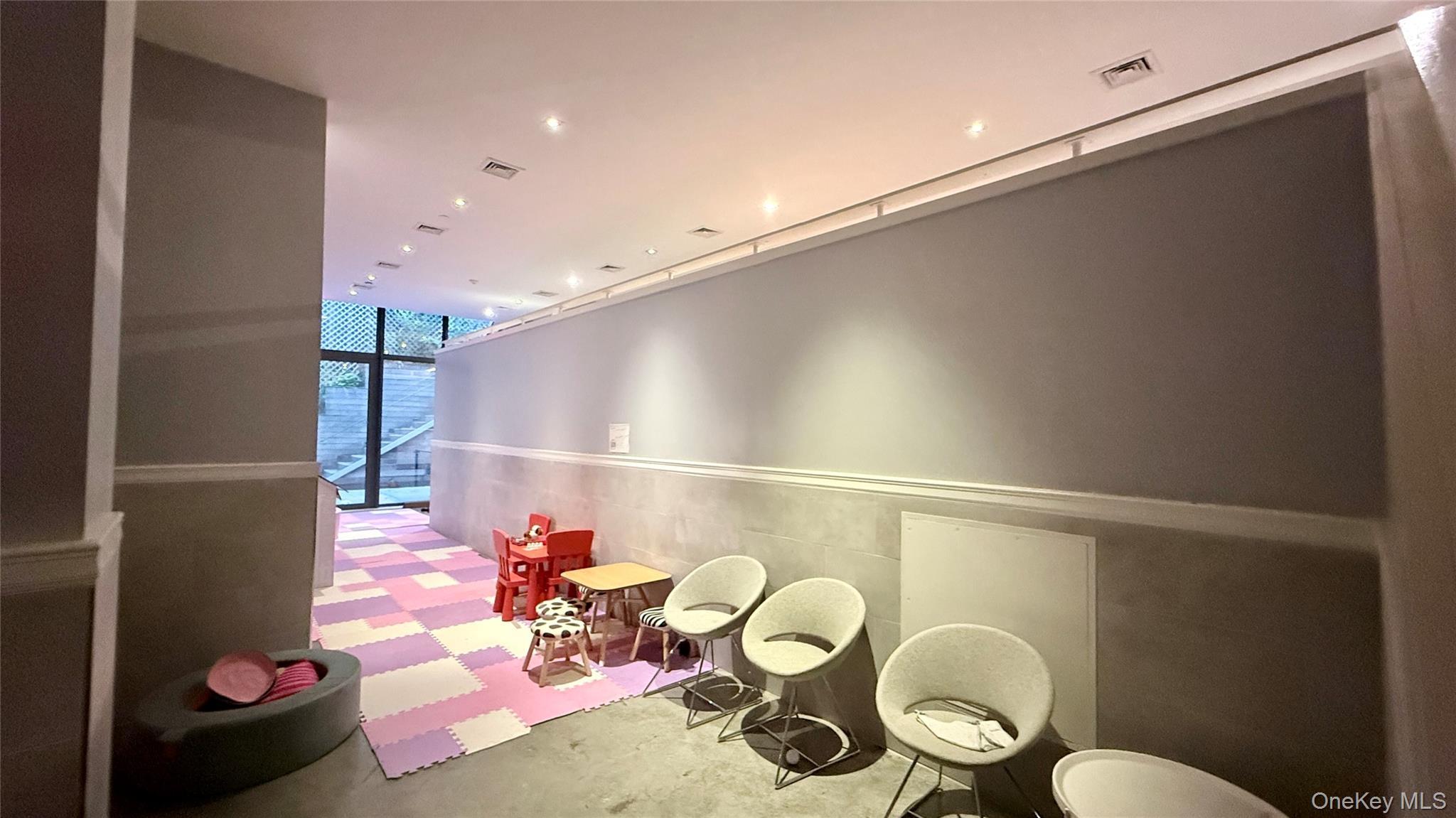 Condo 1st Street  Brooklyn, NY 11215, MLS-1014913-21