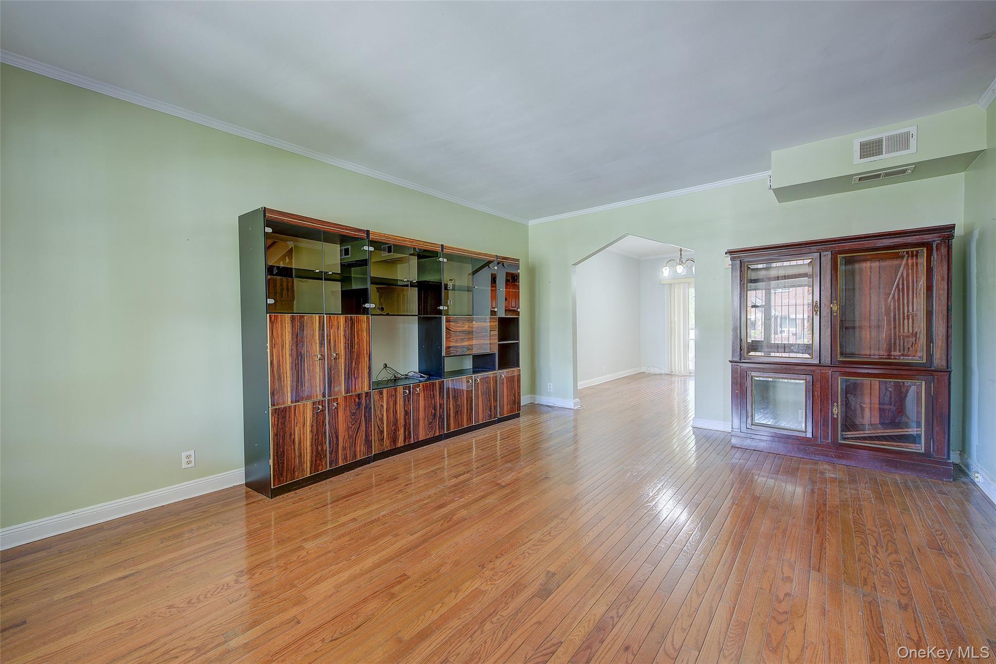 Single Family 66th Road  Queens, NY 11374, MLS-1014915-12