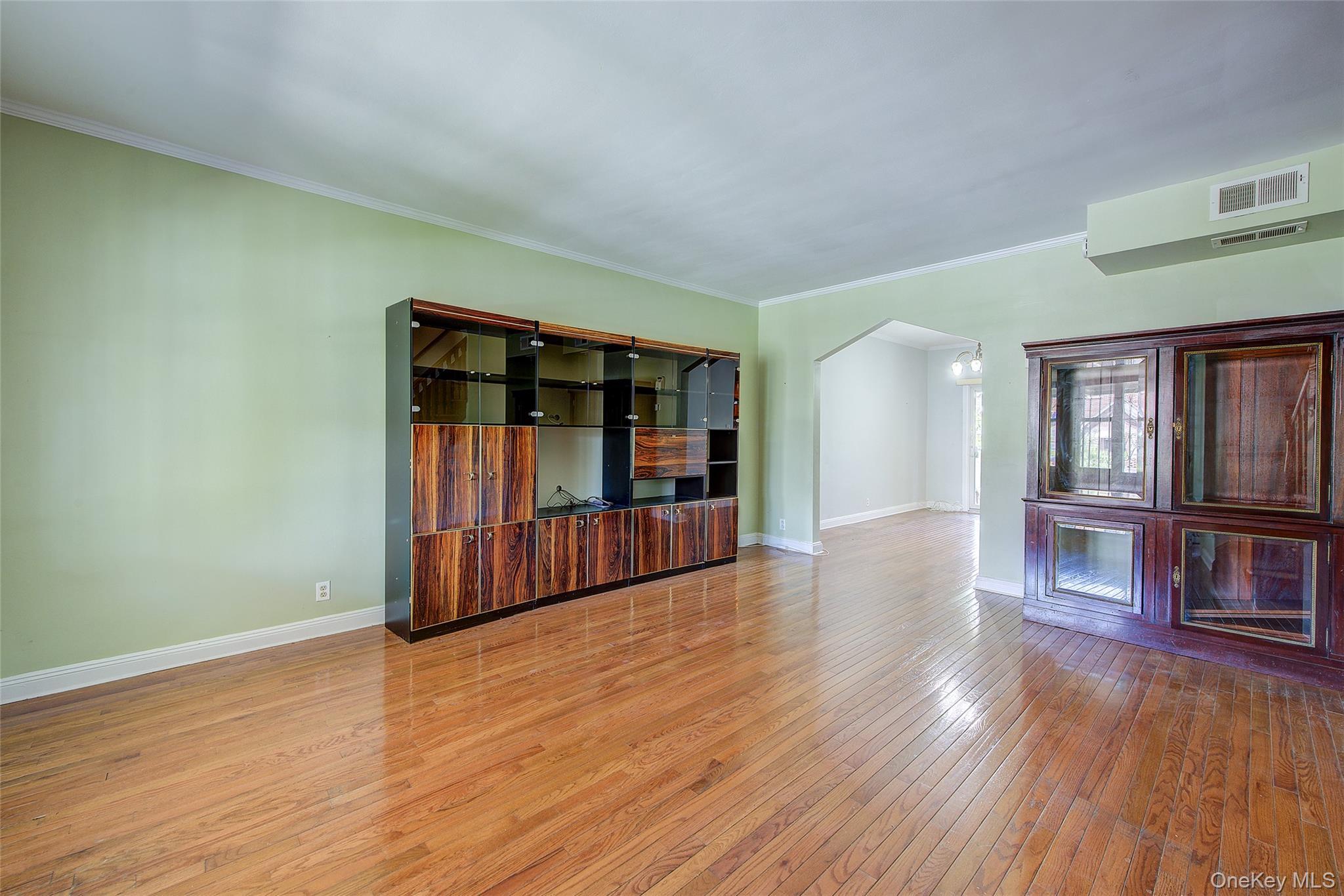 Single Family 66th Road  Queens, NY 11374, MLS-1014915-17