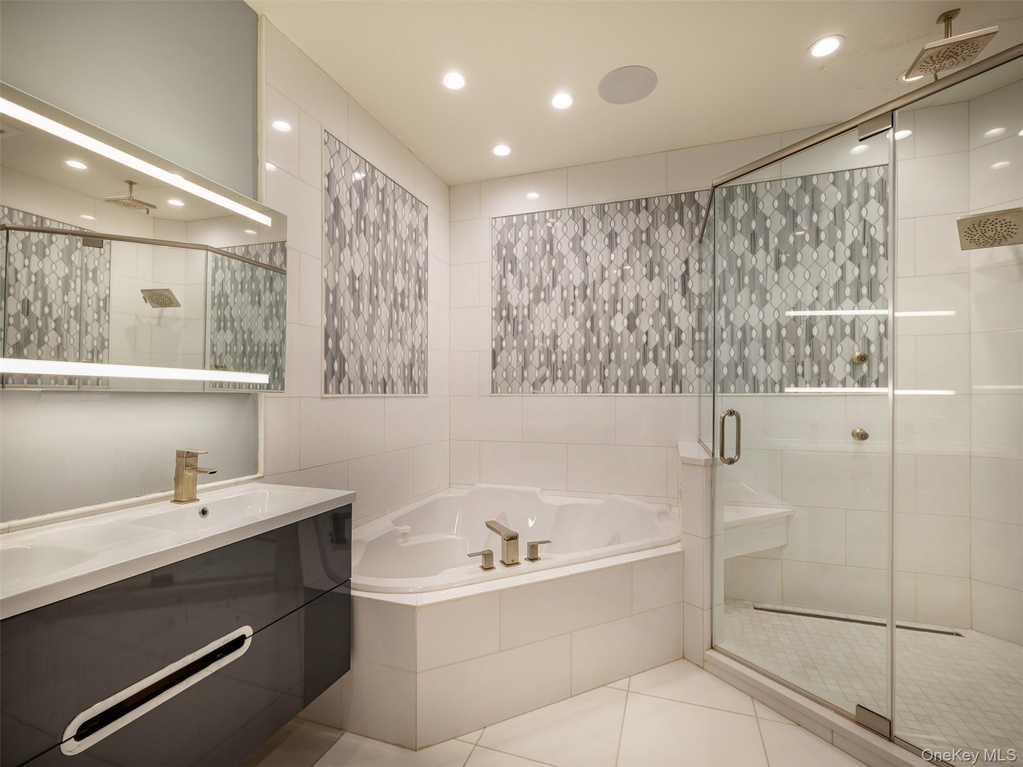 Single Family Shore Boulevard  Queens, NY 11105, MLS-1014916-26