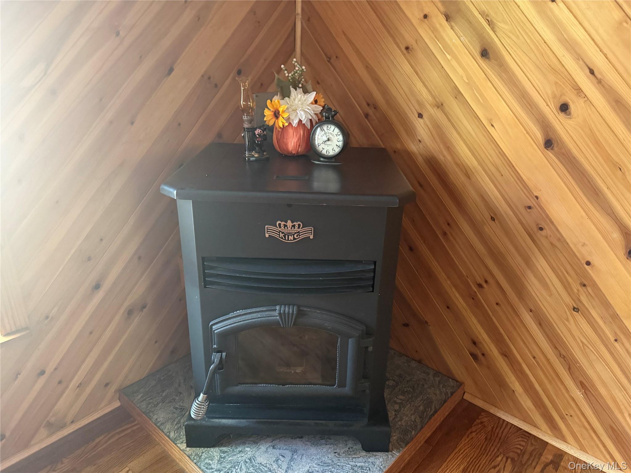 Single Family Oneida Trail  Sullivan County, NY 12737, MLS-1014931-13
