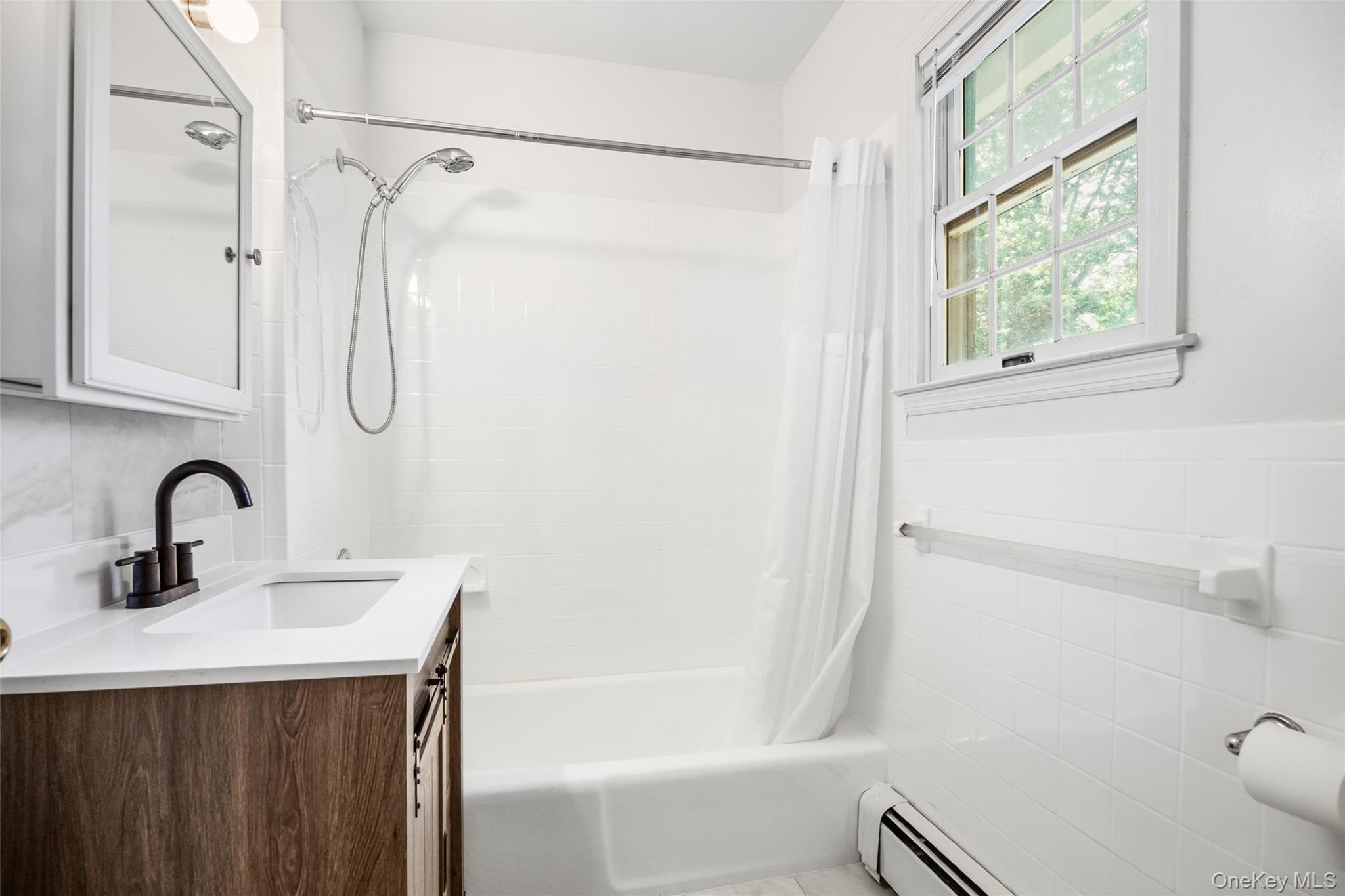 Single Family Spruce Street Nassau County, NY 11021, MLS-1014941-19